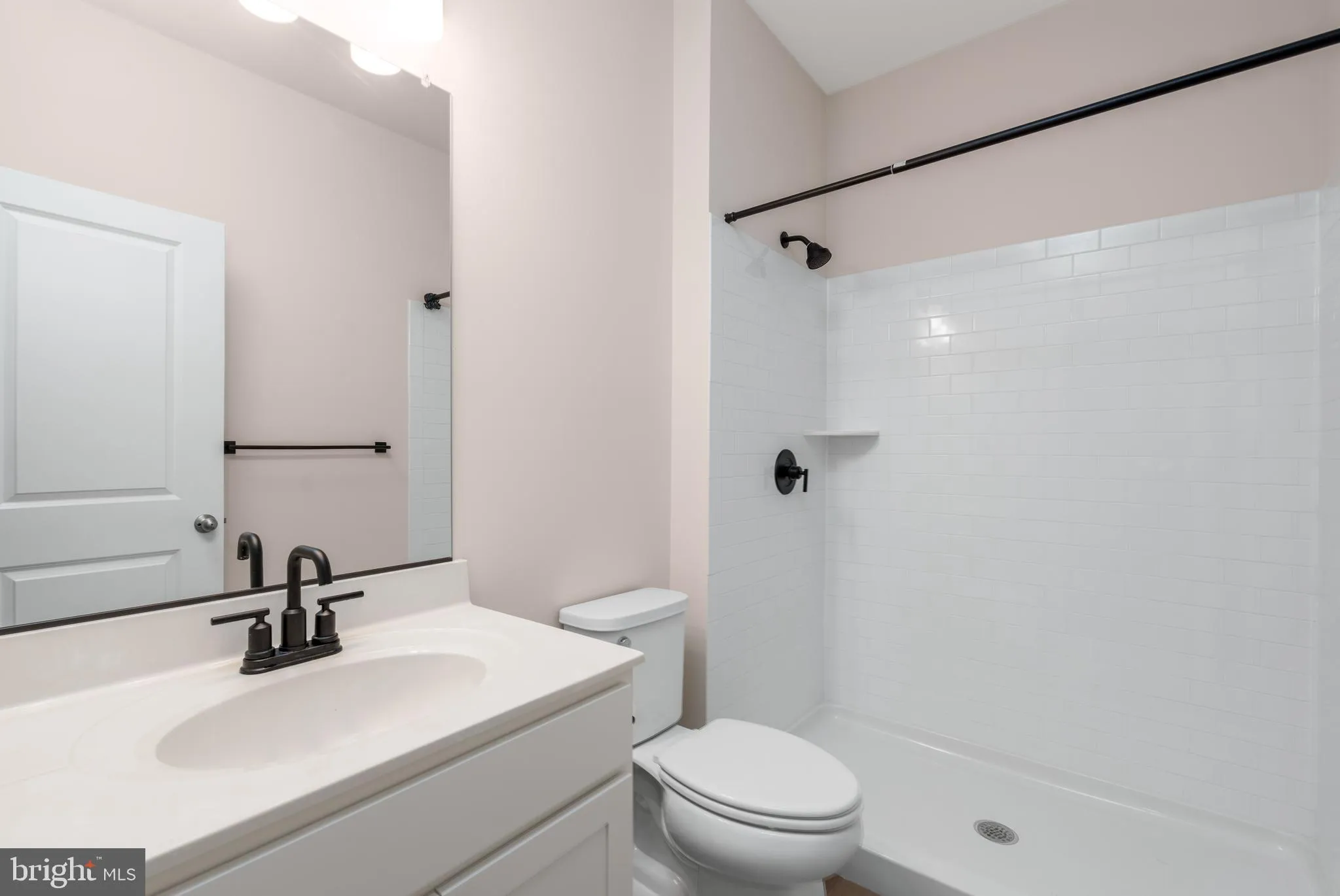 Felton, Delaware 19943, United States, 4 Bedrooms Bedrooms, ,4 BathroomsBathrooms,Residential,Active,187366