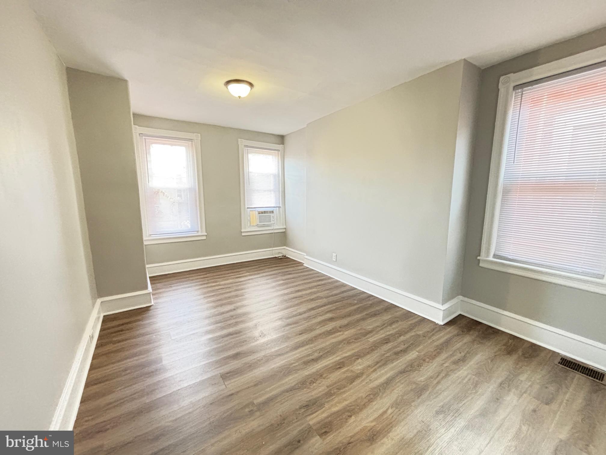 PHILADELPHIA - Residential