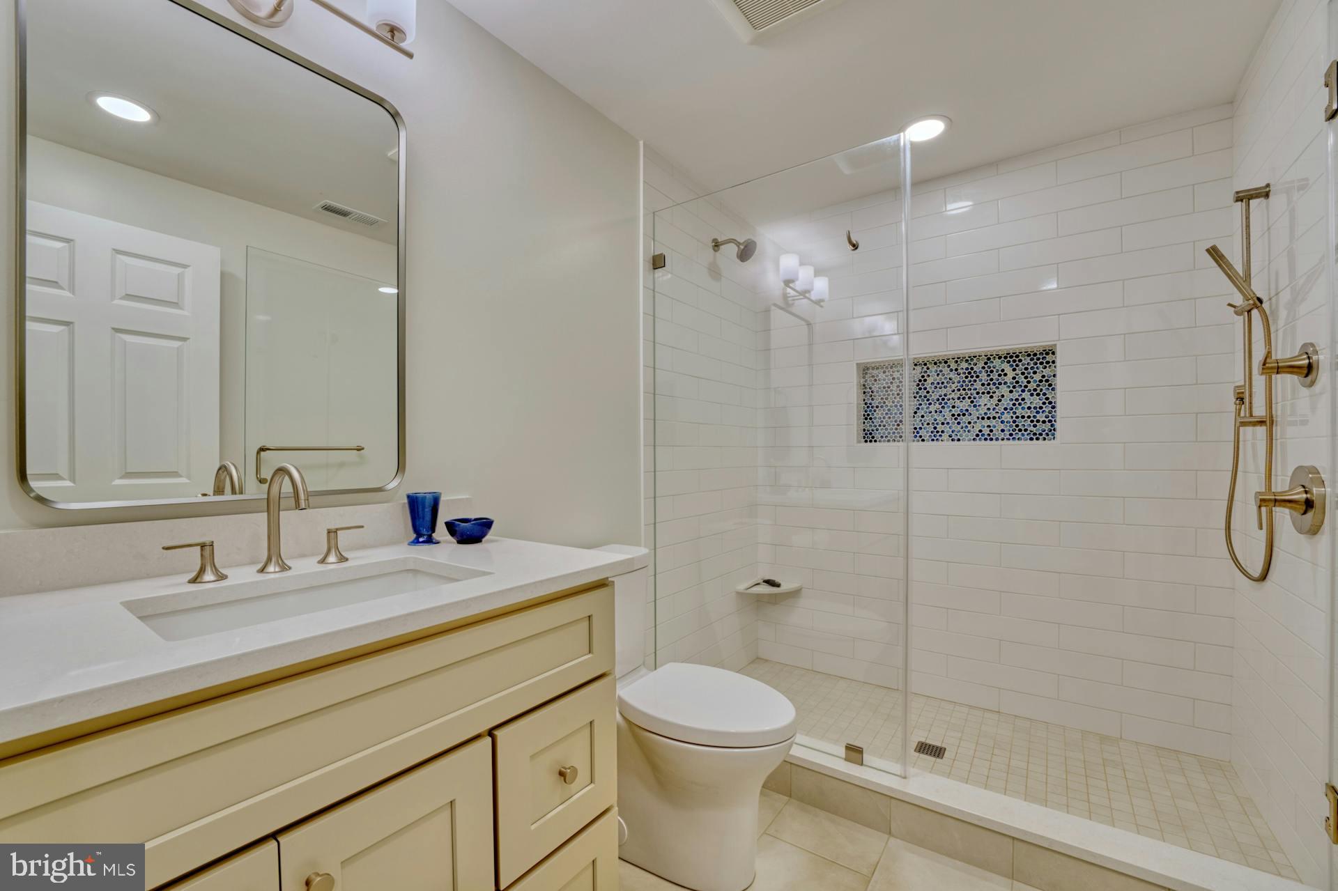 VALE VALLEY ESTATES - Residential