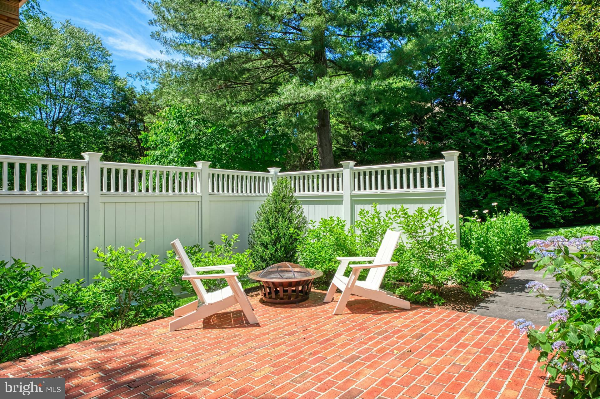 VALE VALLEY ESTATES - Residential