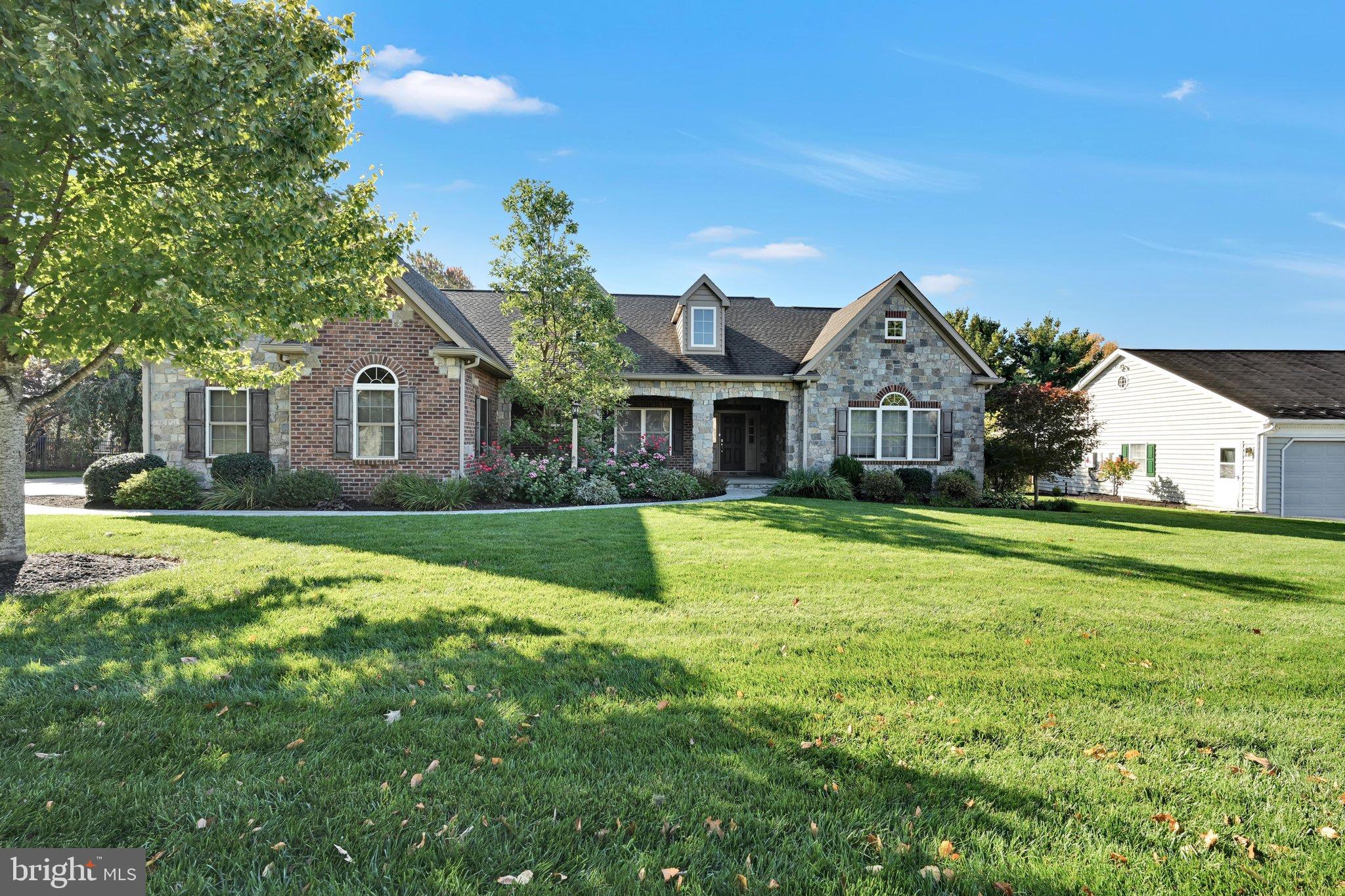 130 SANDSTONE DRIVE
