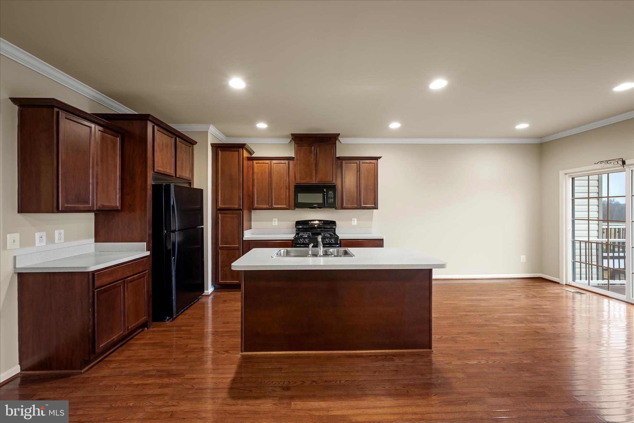 SNOWDEN BRIDGE - Residential Lease