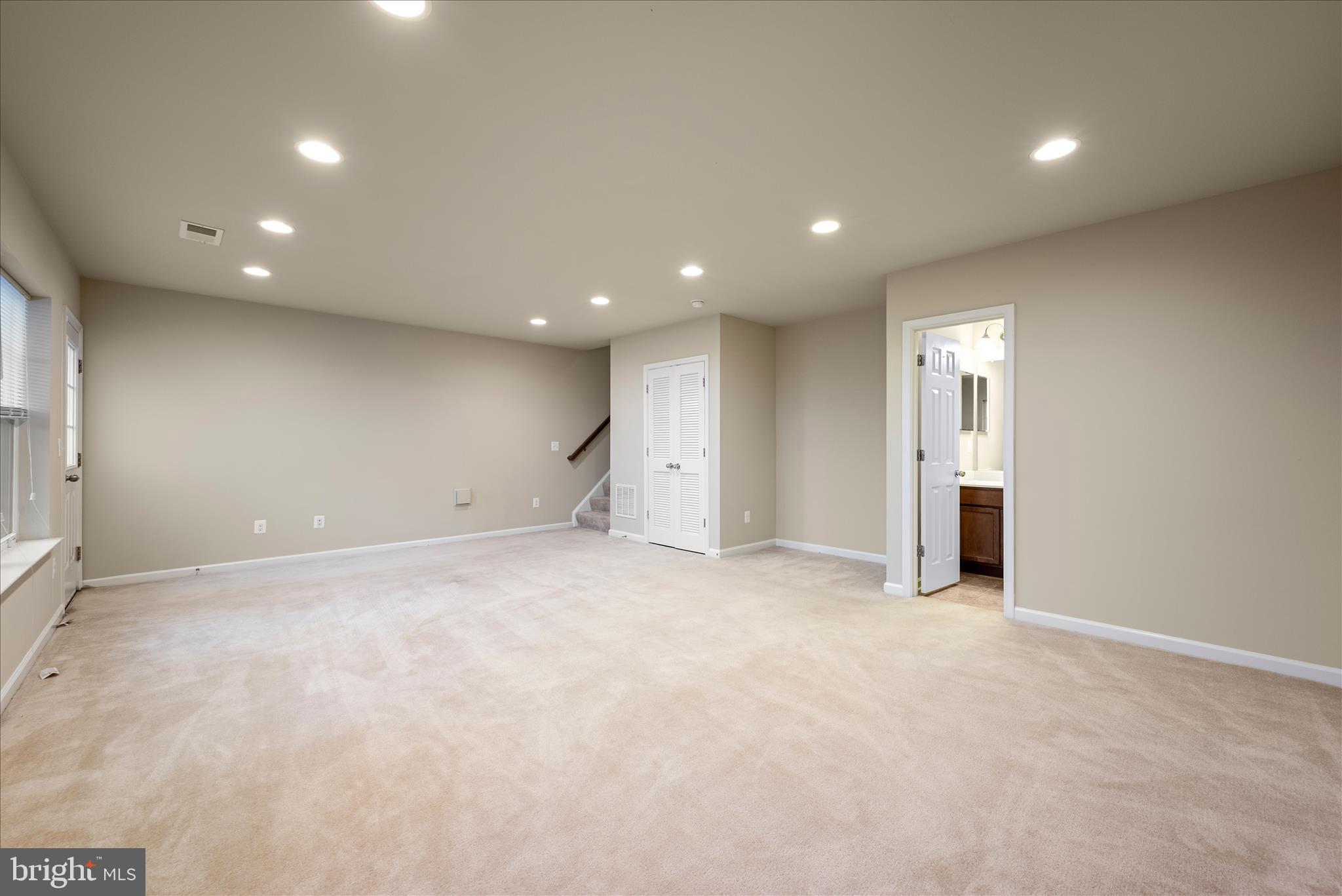 SNOWDEN BRIDGE - Residential Lease