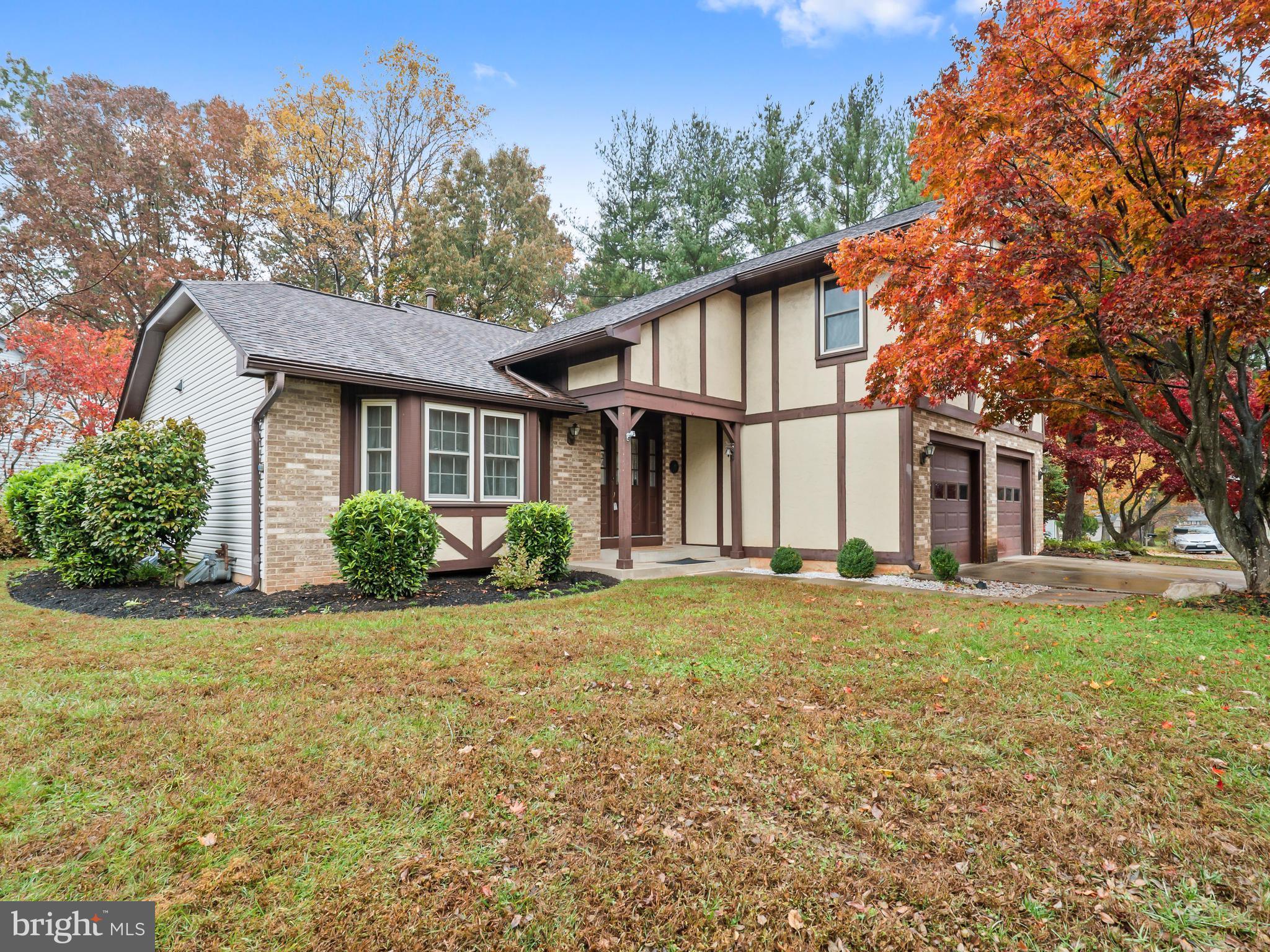 LONGWOOD KNOLLS - Residential Lease