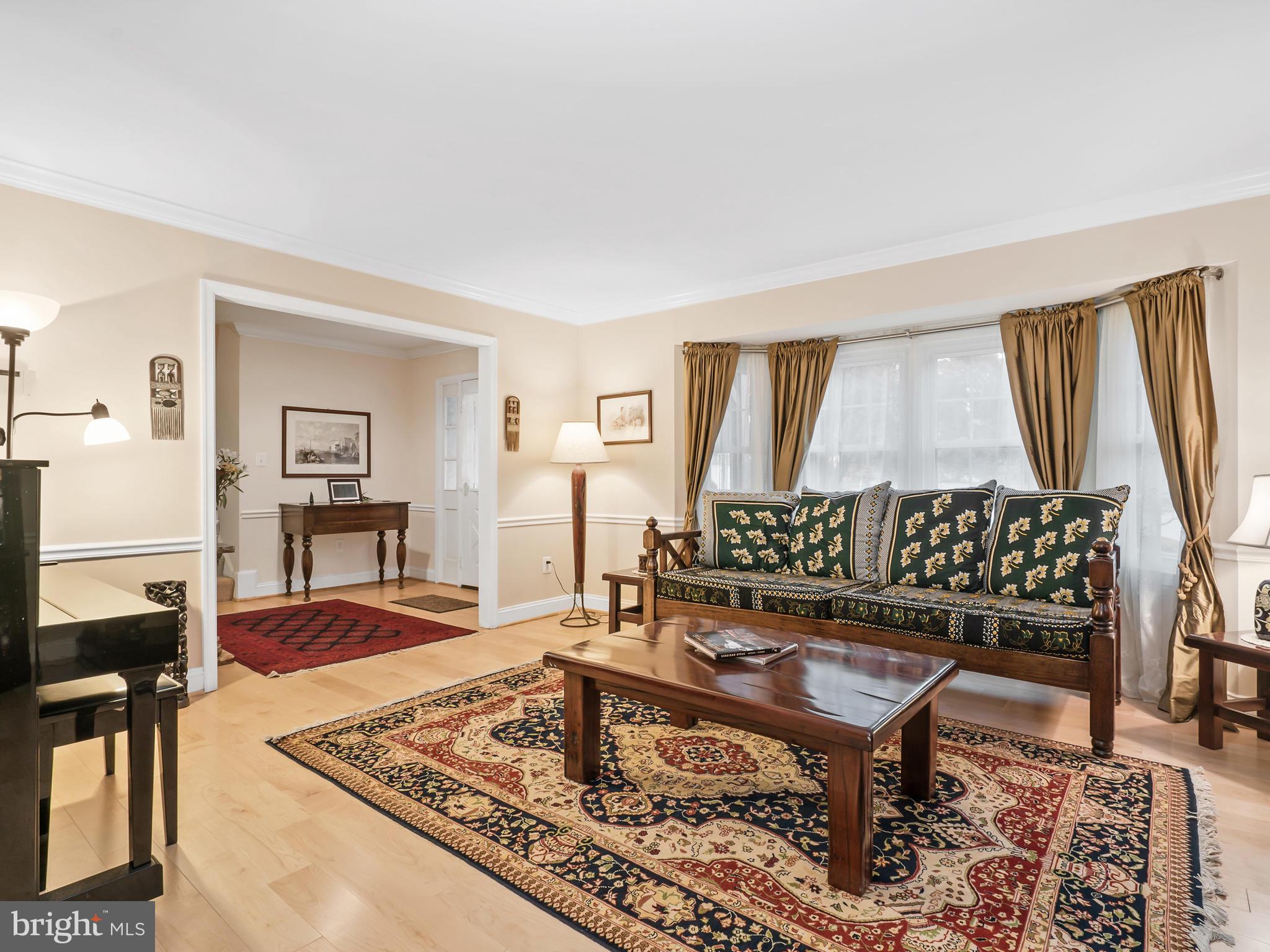 LONGWOOD KNOLLS - Residential Lease