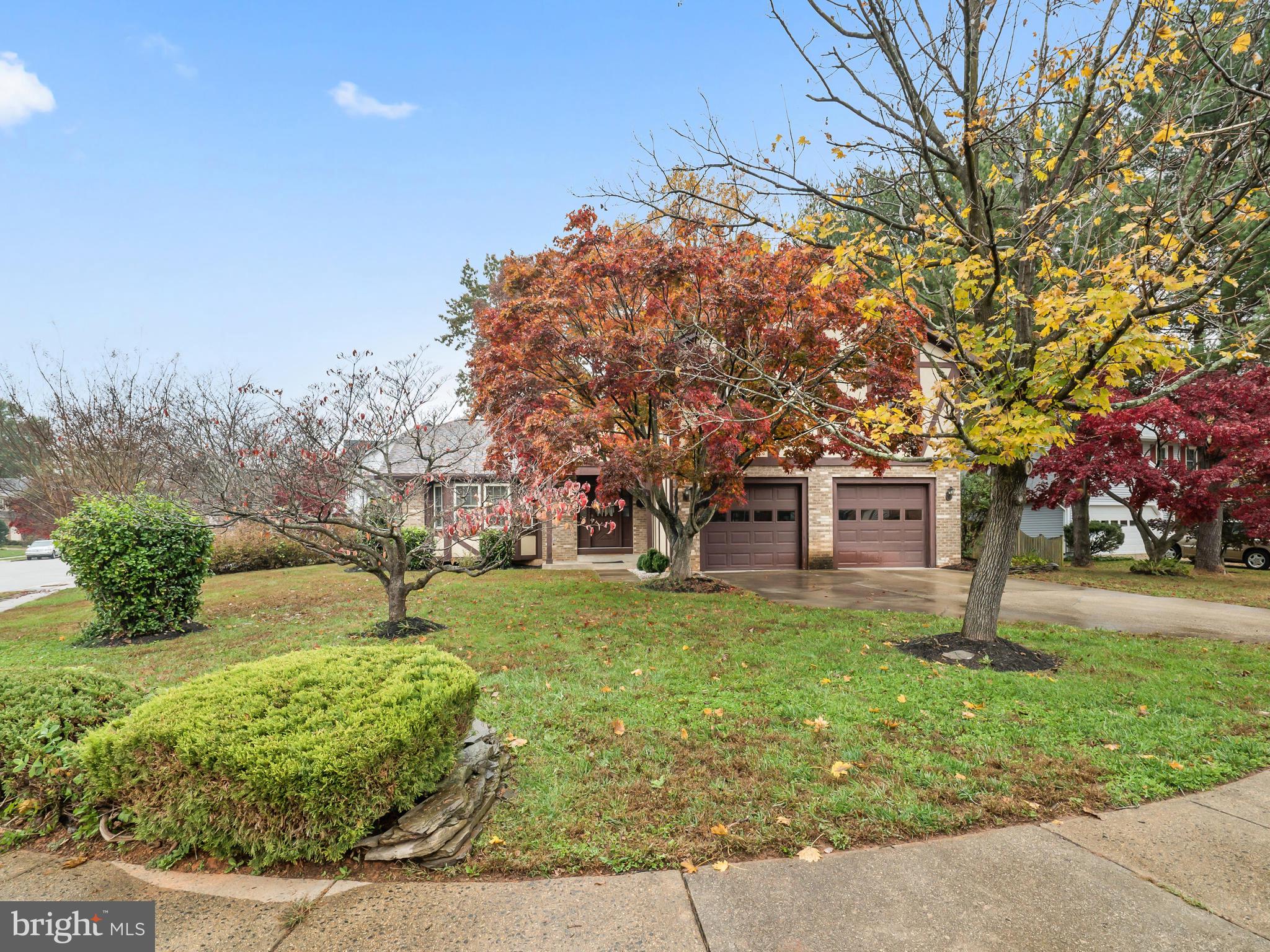 LONGWOOD KNOLLS - Residential Lease