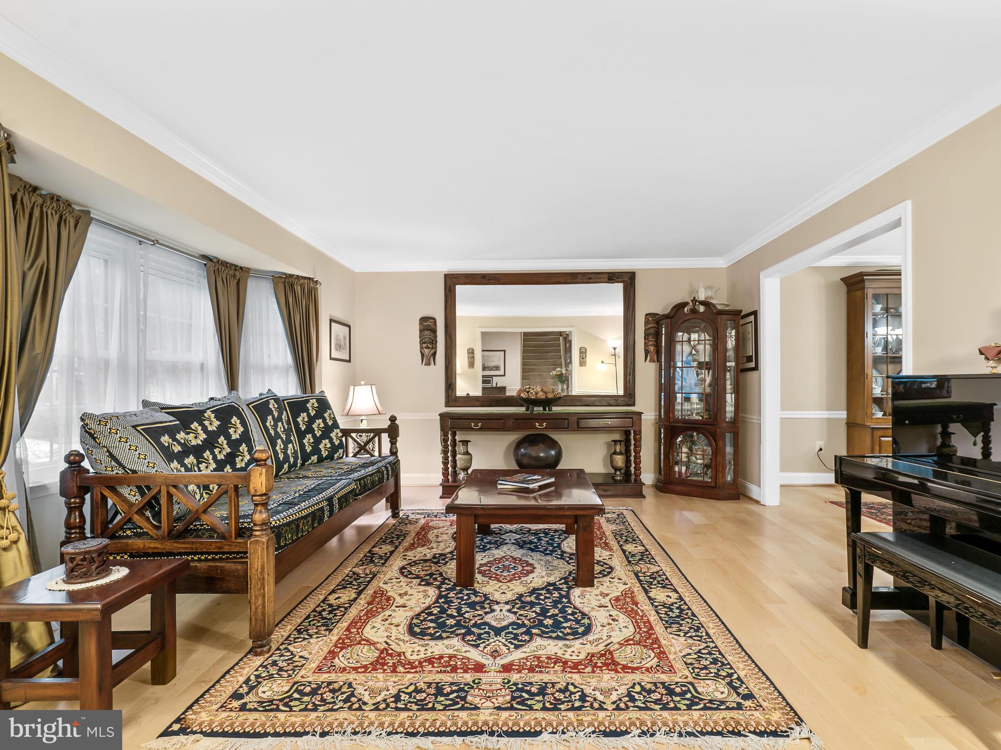 LONGWOOD KNOLLS - Residential Lease