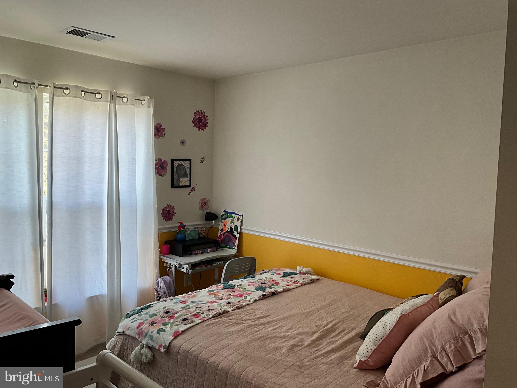 MAGRUDER VALLEY VILLAGE - Residential Lease