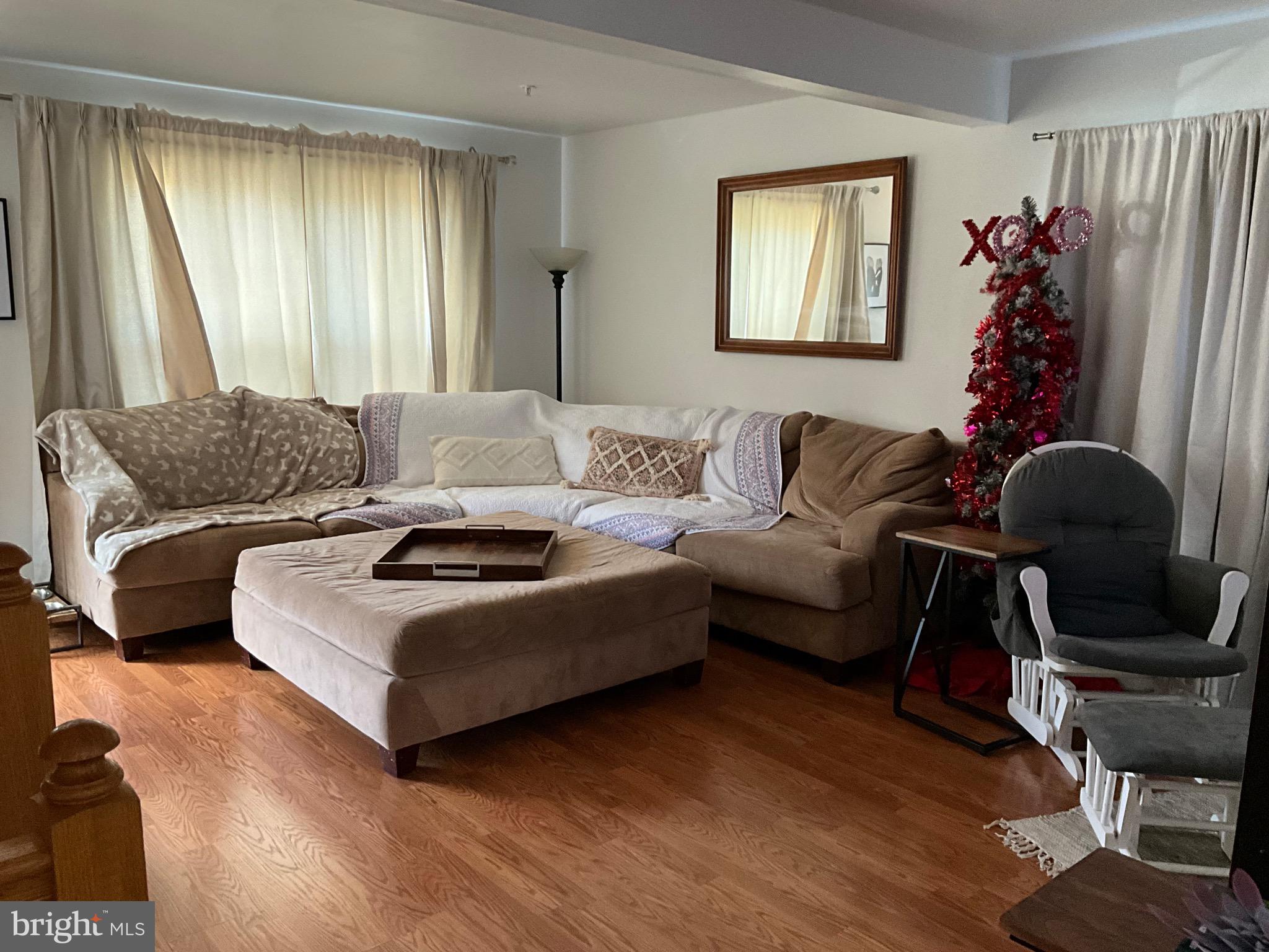 MAGRUDER VALLEY VILLAGE - Residential Lease