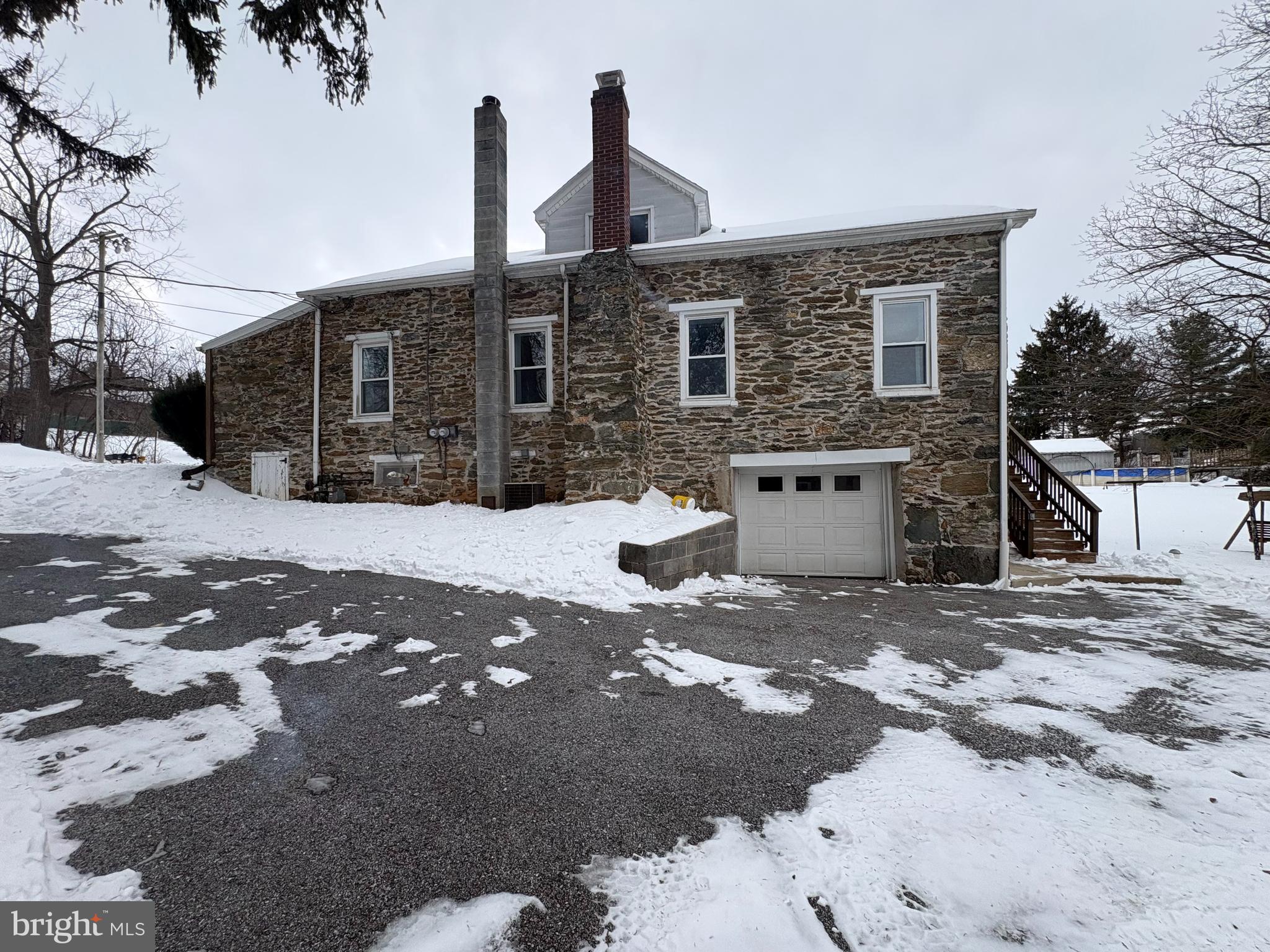 9446 E SPRINGFIELD ROAD 9448