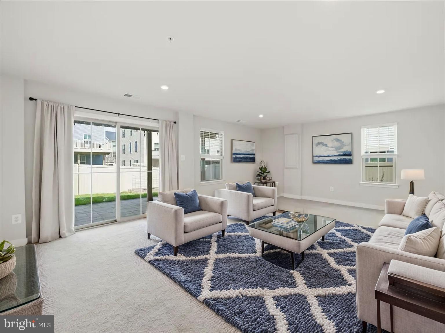LAKE LINGANORE OAKDALE - Residential