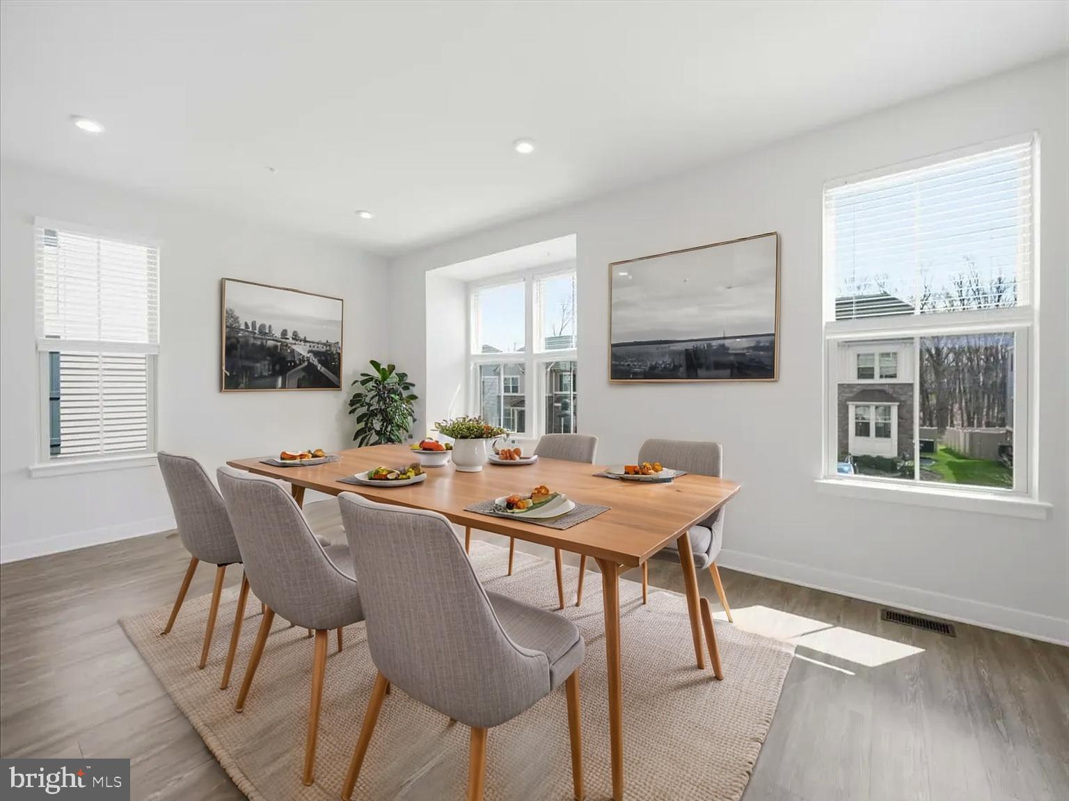 LAKE LINGANORE OAKDALE - Residential
