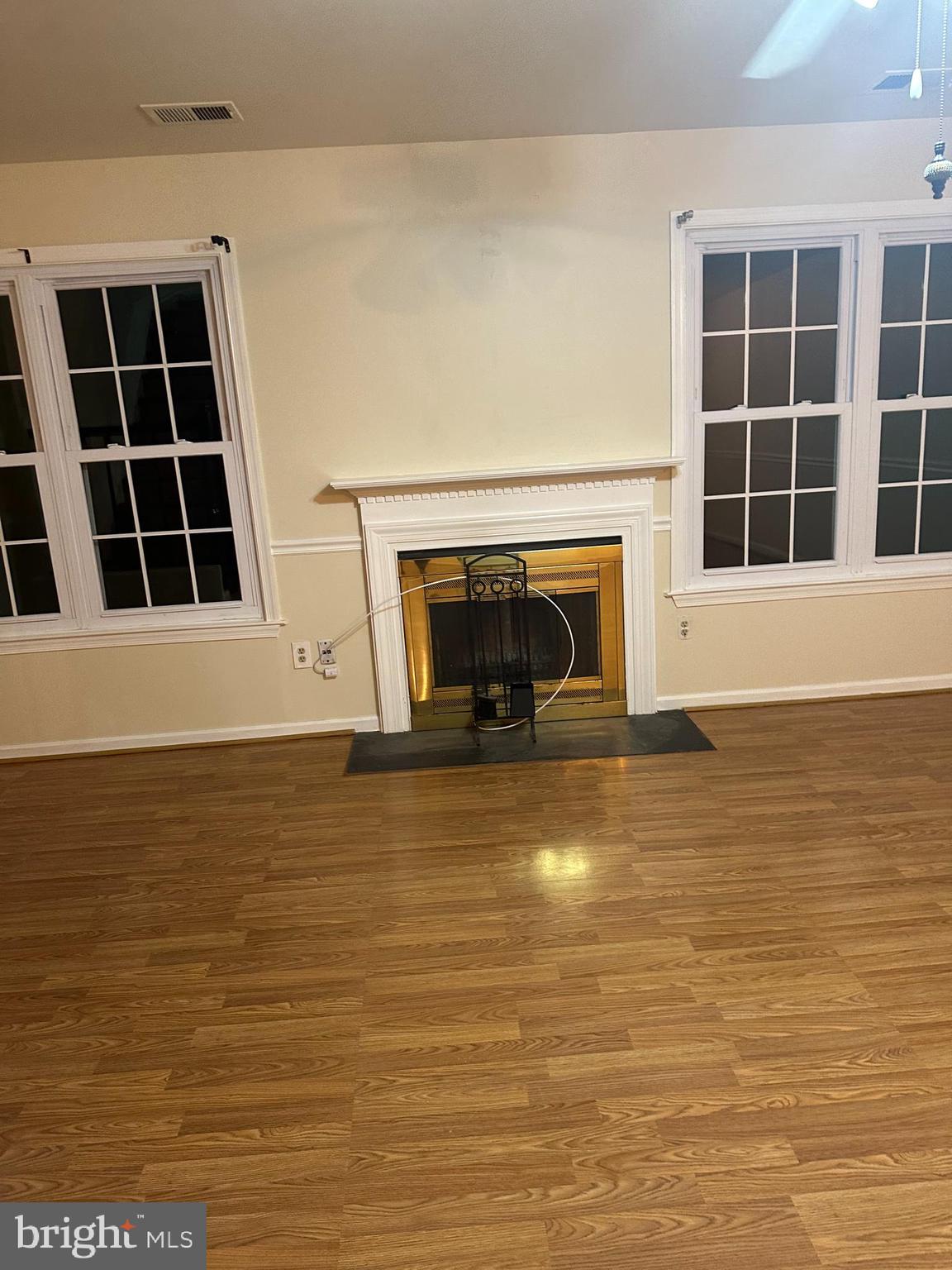 5810 FIRST LANDING WAY 124