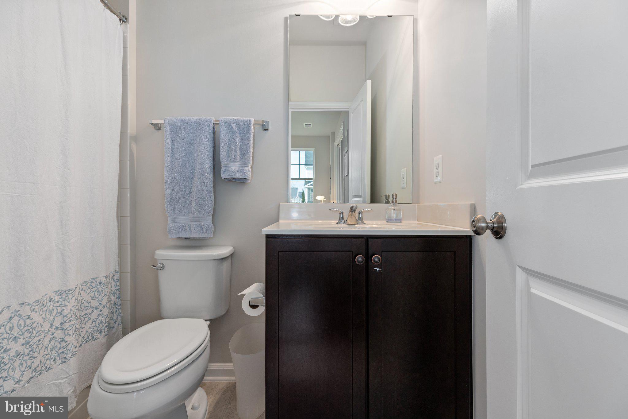 EMBREY MILL - Residential Lease