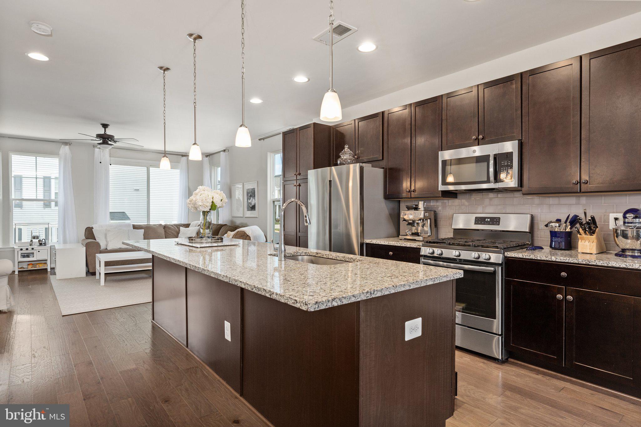 EMBREY MILL - Residential Lease