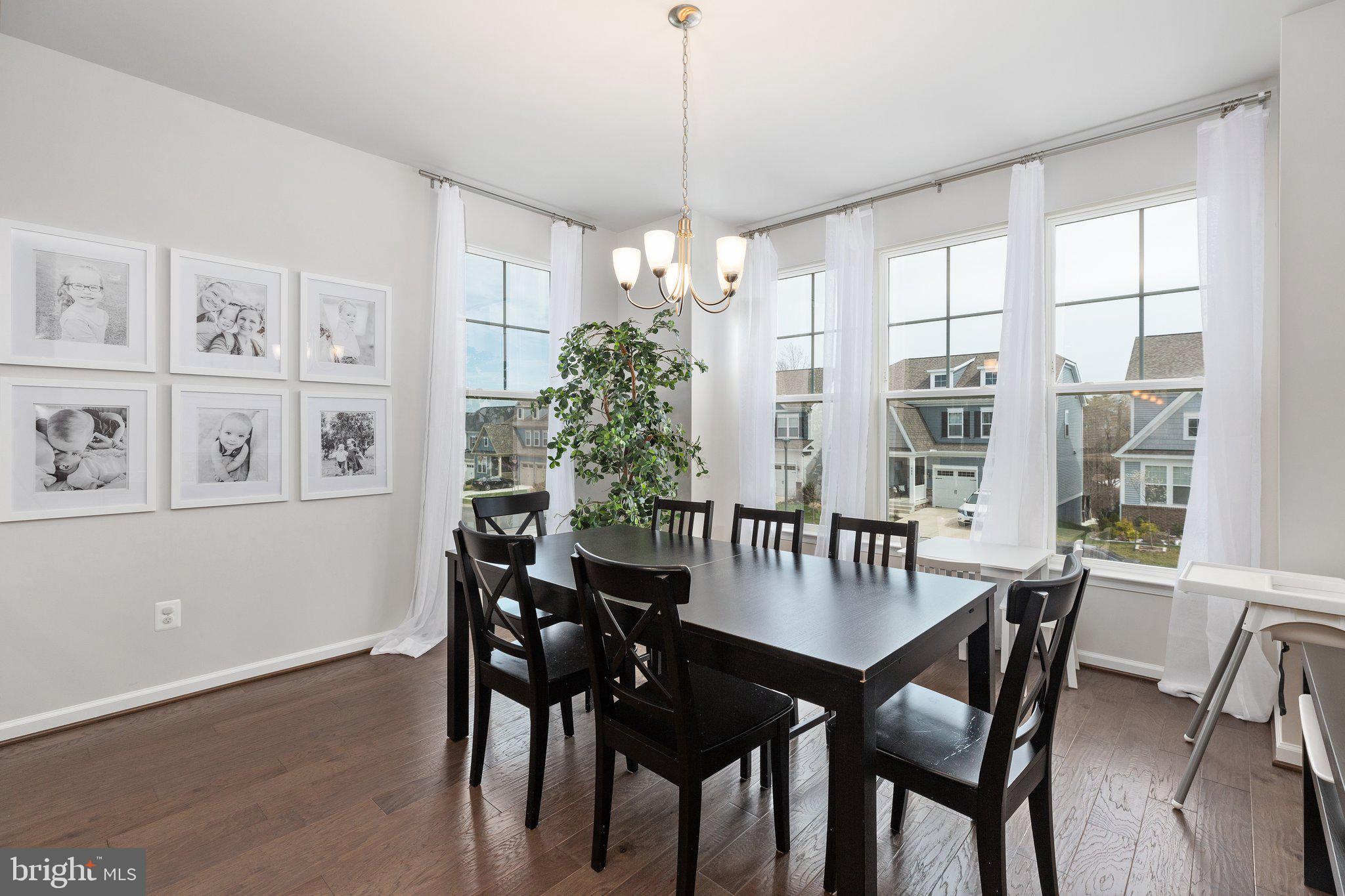 EMBREY MILL - Residential Lease