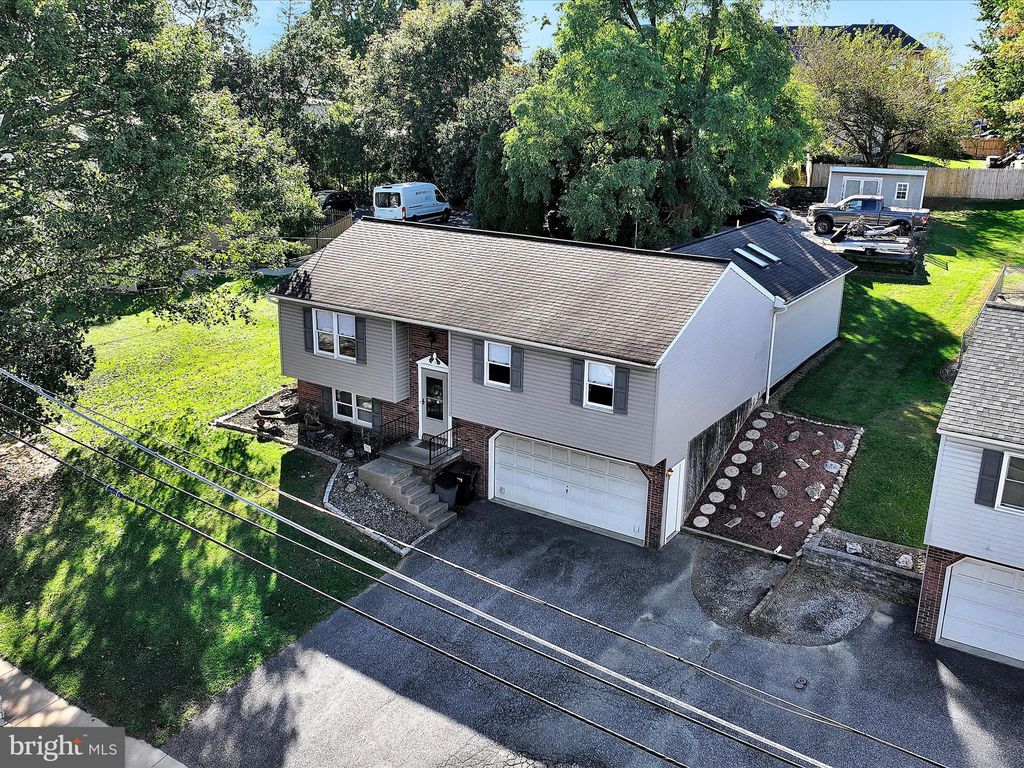 Photo of 2032 Main Street, LITITZ, PA 17543 (MLS # PALA2077716)