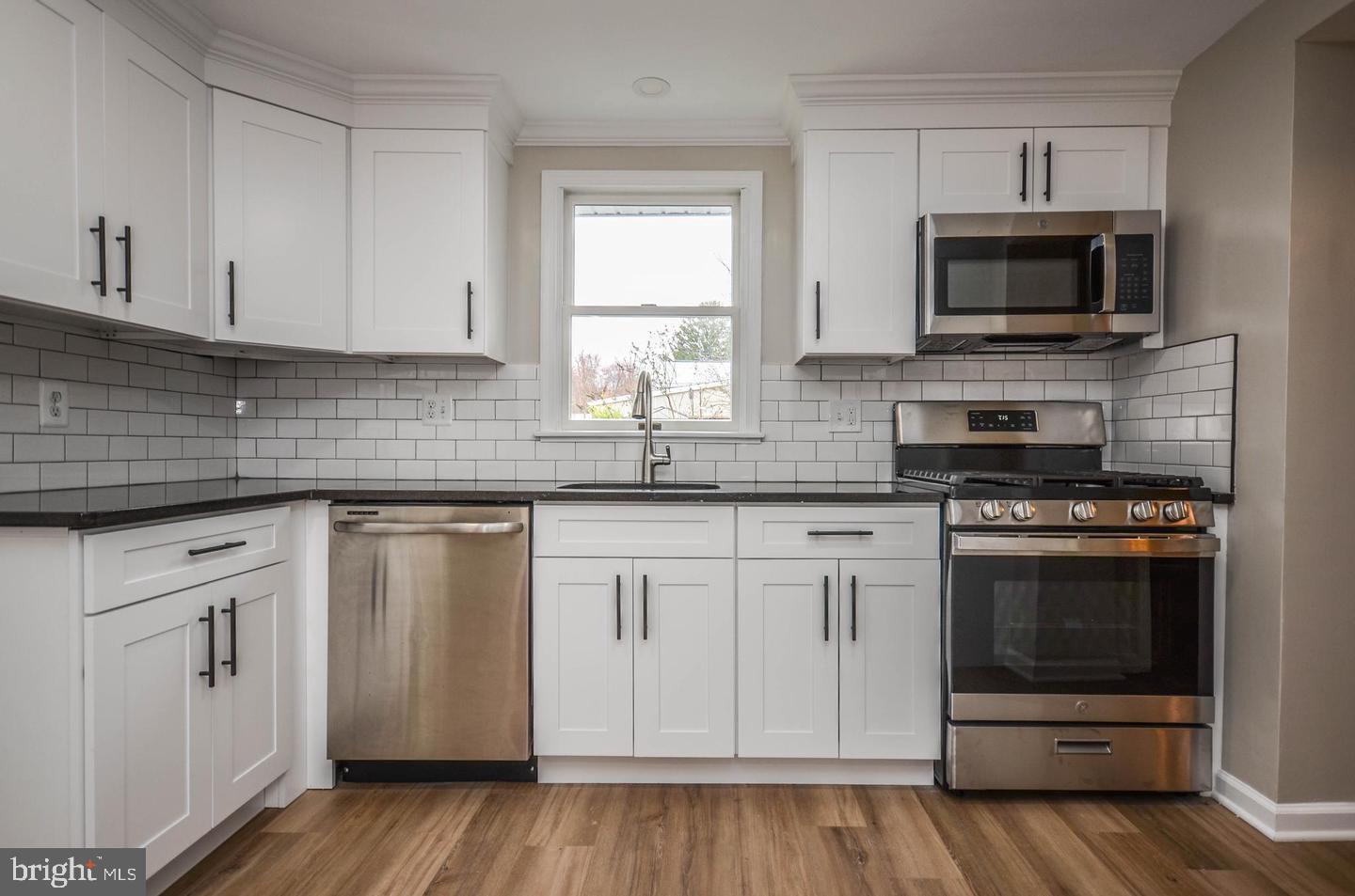 WHEATON WOODS - Residential Lease