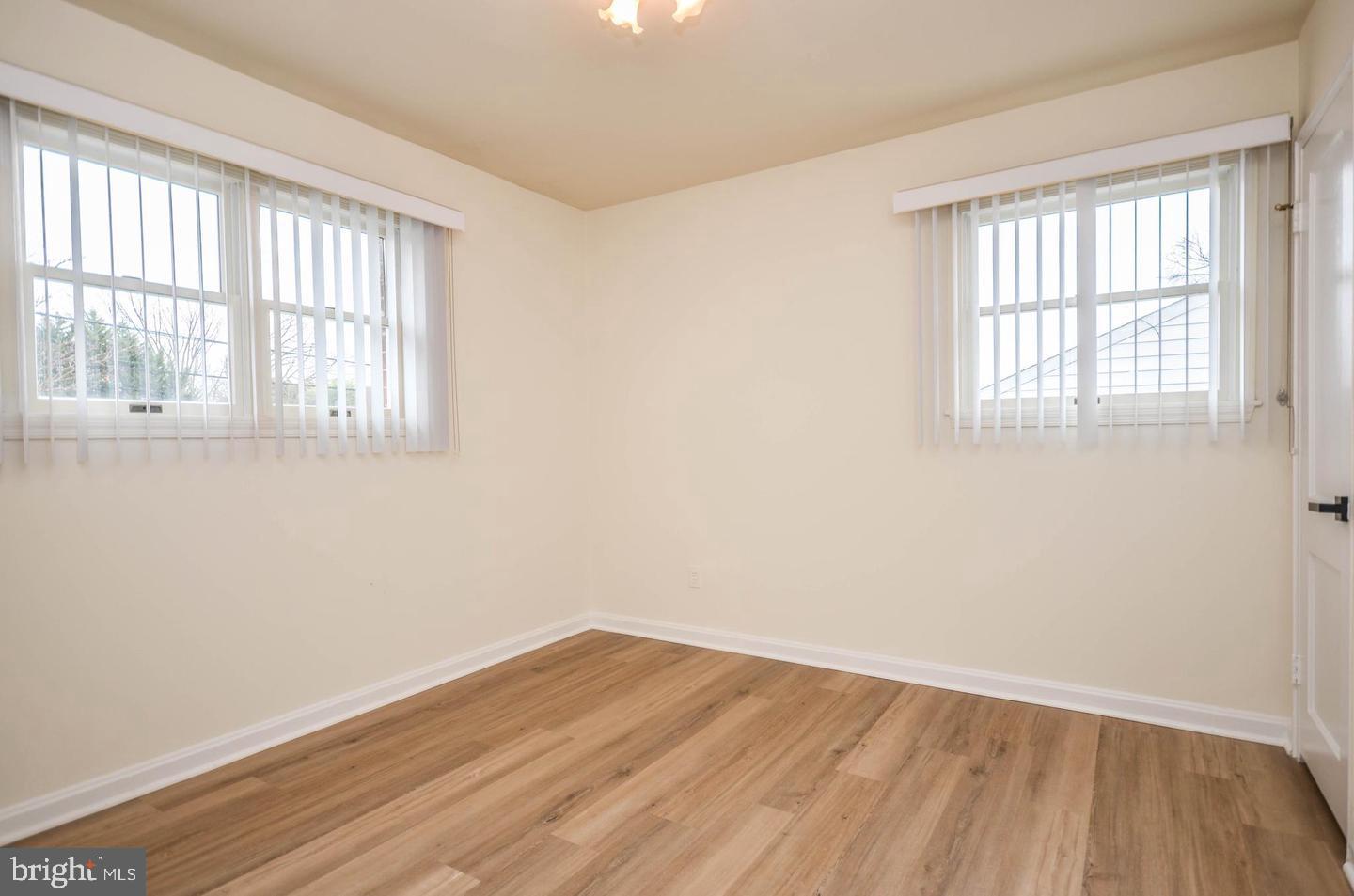 WHEATON WOODS - Residential Lease