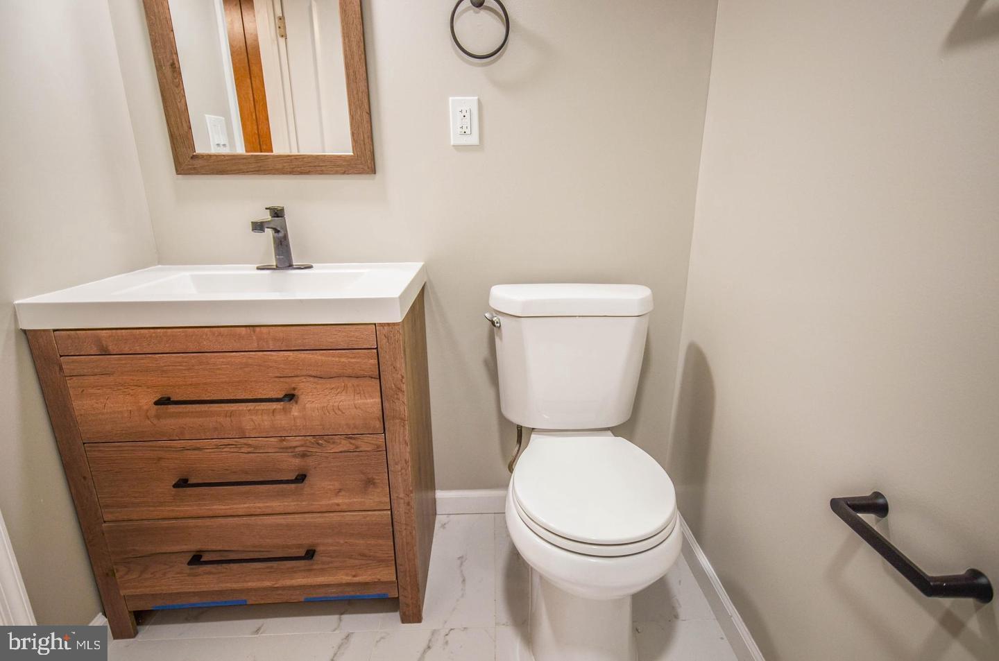 WHEATON WOODS - Residential Lease