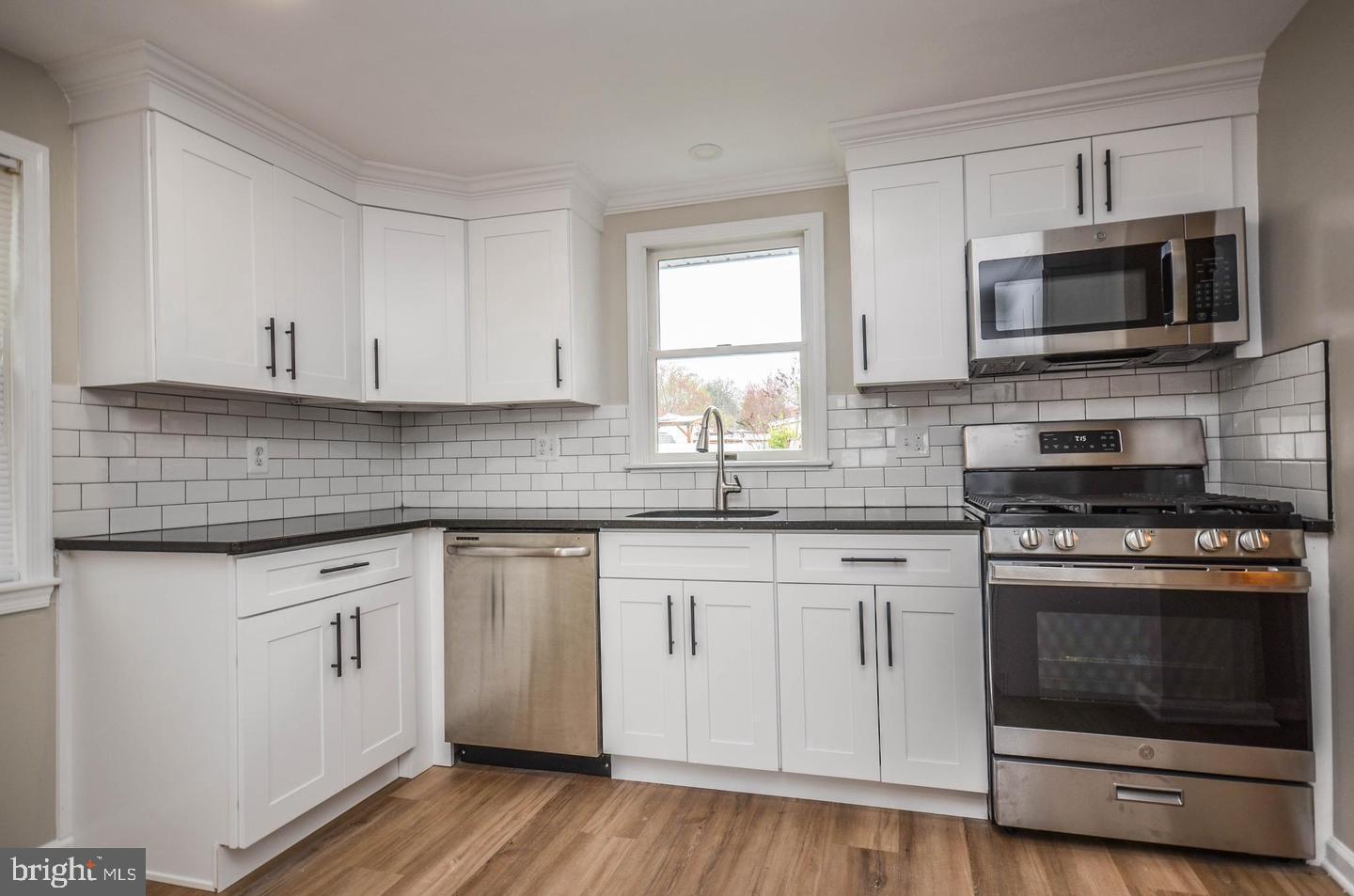 WHEATON WOODS - Residential Lease