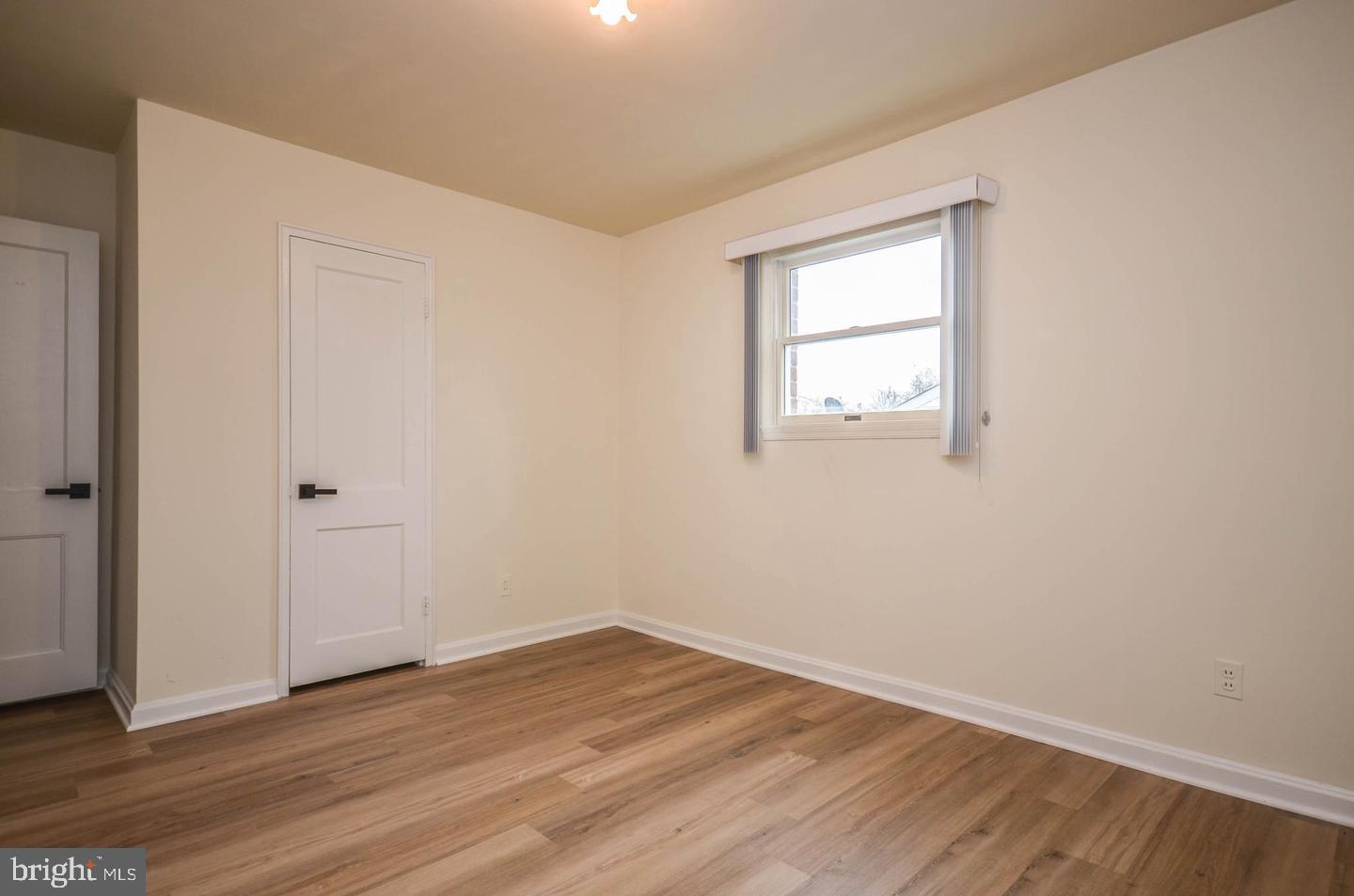 WHEATON WOODS - Residential Lease