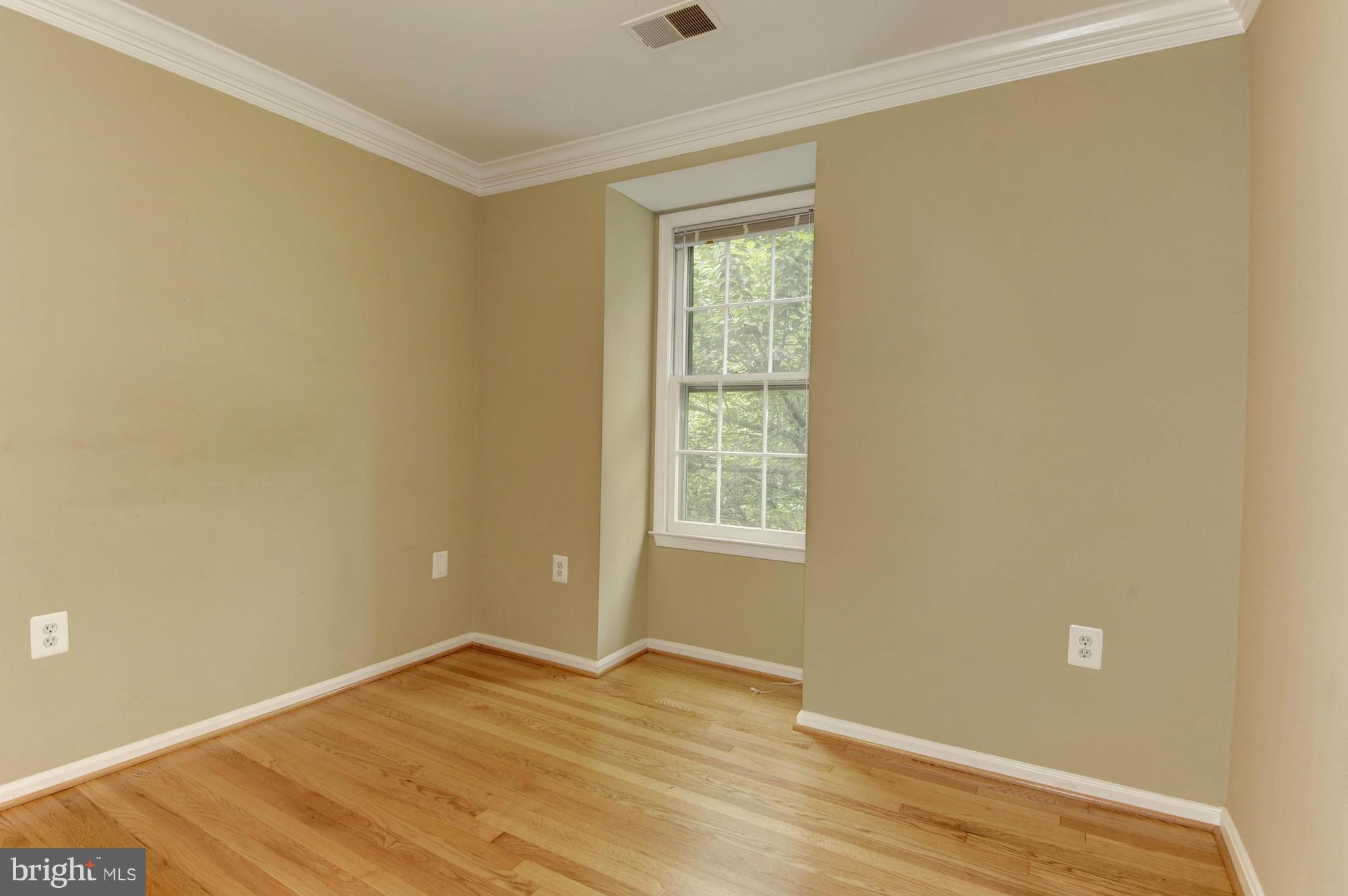 GLEN ALDEN - Residential