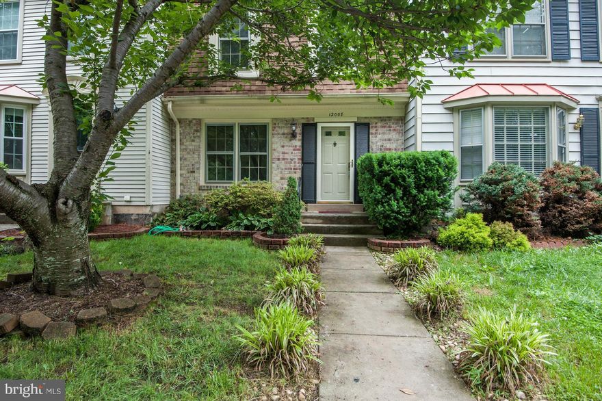 Location! Location! This beautifully cared for town house in Fairfax has 3 bedrooms, 3 full and 1 half bath. Hardwood floors on main and upper levels and custom paint throughout. Kitchen has granite counters and stainless appliances. Beautiful outdoor patio backs to greenery, fully fenced. Lower level family room with wood burning fireplace and walk out to patio add to living space. Shows well!