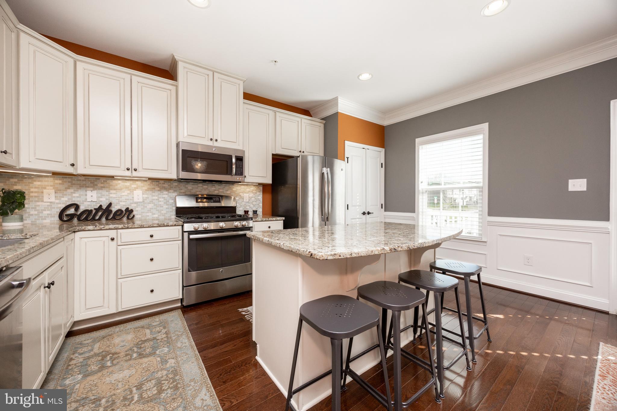 FILLMORE VILLAGE - Residential