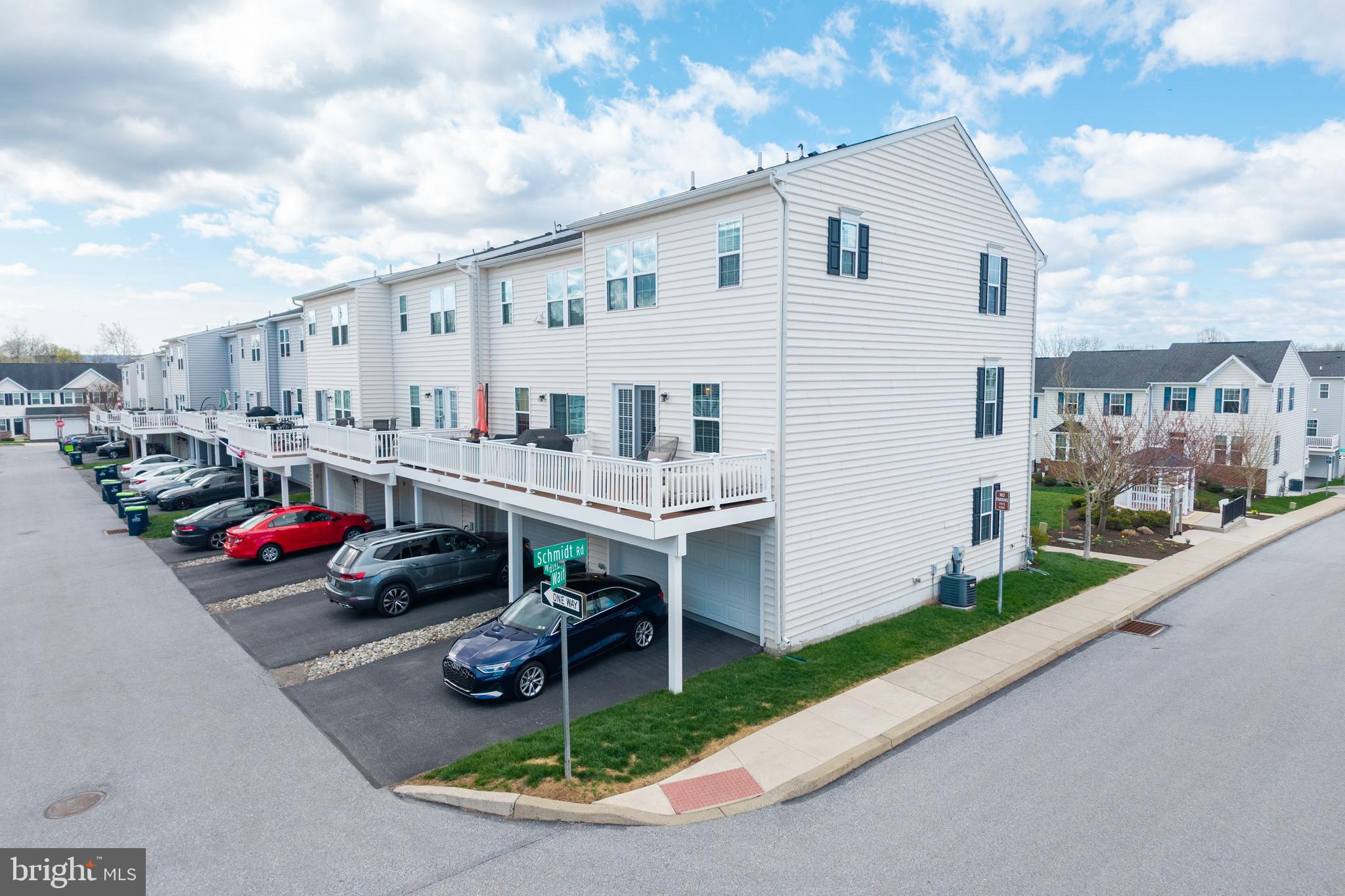 FILLMORE VILLAGE - Residential