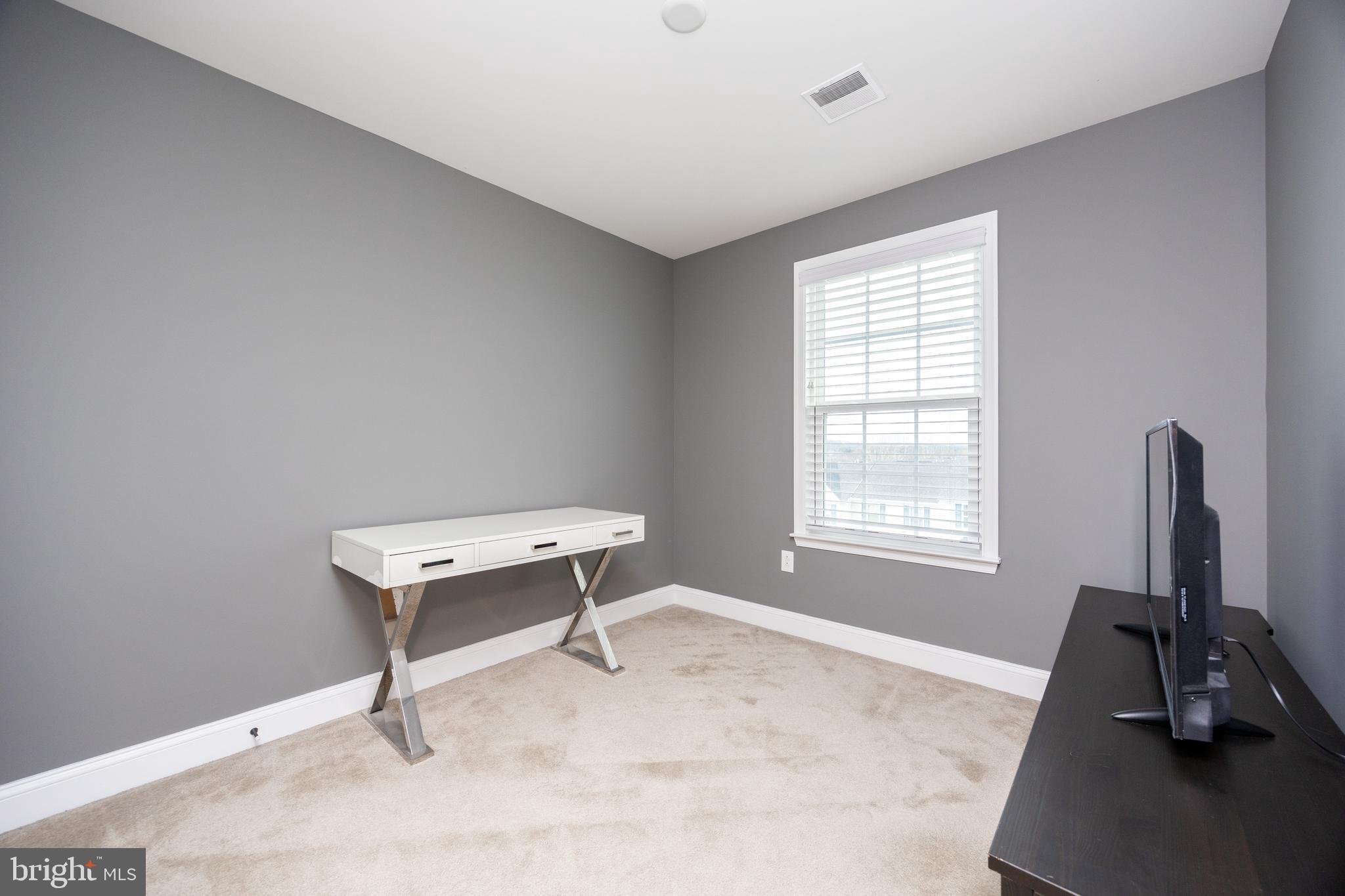 FILLMORE VILLAGE - Residential