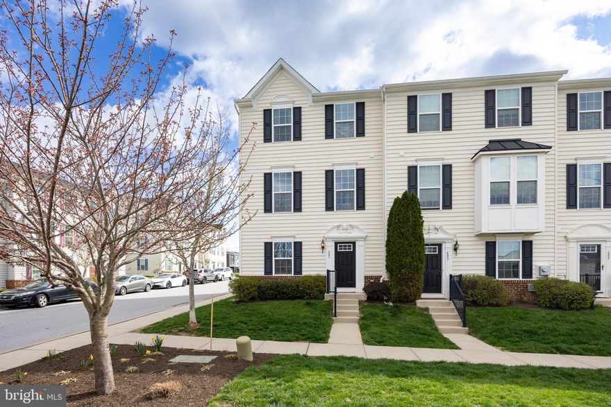 Beautifully updated, meticulously maintained, and completely move-in ready—this like-new END UNIT Mozart model offers style, space, and an unbeatable location overlooking community open space.

Step into a bright, welcoming foyer that leads to a versatile lower-level rec room, complete with coat and storage closets and direct access to the 2-car garage—perfect for a home office, gym, or additional living space.

The main level impresses with 9-foot ceilings, rich hardwood flooring throughout, and a seamless open-concept layout designed for both everyday living and entertaining. The stunning kitchen is the centerpiece, featuring a large gourmet island, 42-inch cabinetry, granite countertops, glass tile backsplash, under-cabinet lighting, and stainless steel appliances. The space flows effortlessly into the dining area and out through double patio doors to a spacious 200 sq ft composite deck—ideal for summer evenings and outdoor entertaining. A sun-filled living room and conveniently located powder room complete this level.

Upstairs, the owner’s suite offers a true retreat with a tray ceiling, walk-in closet, and a beautifully appointed en-suite bath with double vanity and oversized walk-in shower. Two additional bedrooms, a full hall bath, and a laundry closet provide comfort and convenience.

Additional highlights include recessed lighting throughout, oak staircases, decorative black spindles and extensive crown molding—elevating the overall feel. 

Located just steps from Phoenixville’s vibrant downtown, enjoy easy access to shops, restaurants, and the Schuylkill River Trail, perfect for biking all the way to Manayunk.

Bonus: The HOA covers the exterior, so only an interior policy is required—saving you money both monthly and at closing.  Most personal property is for sale!