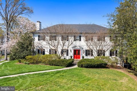 4925 LOWELL STREET NW WASHINGTON DC 20016