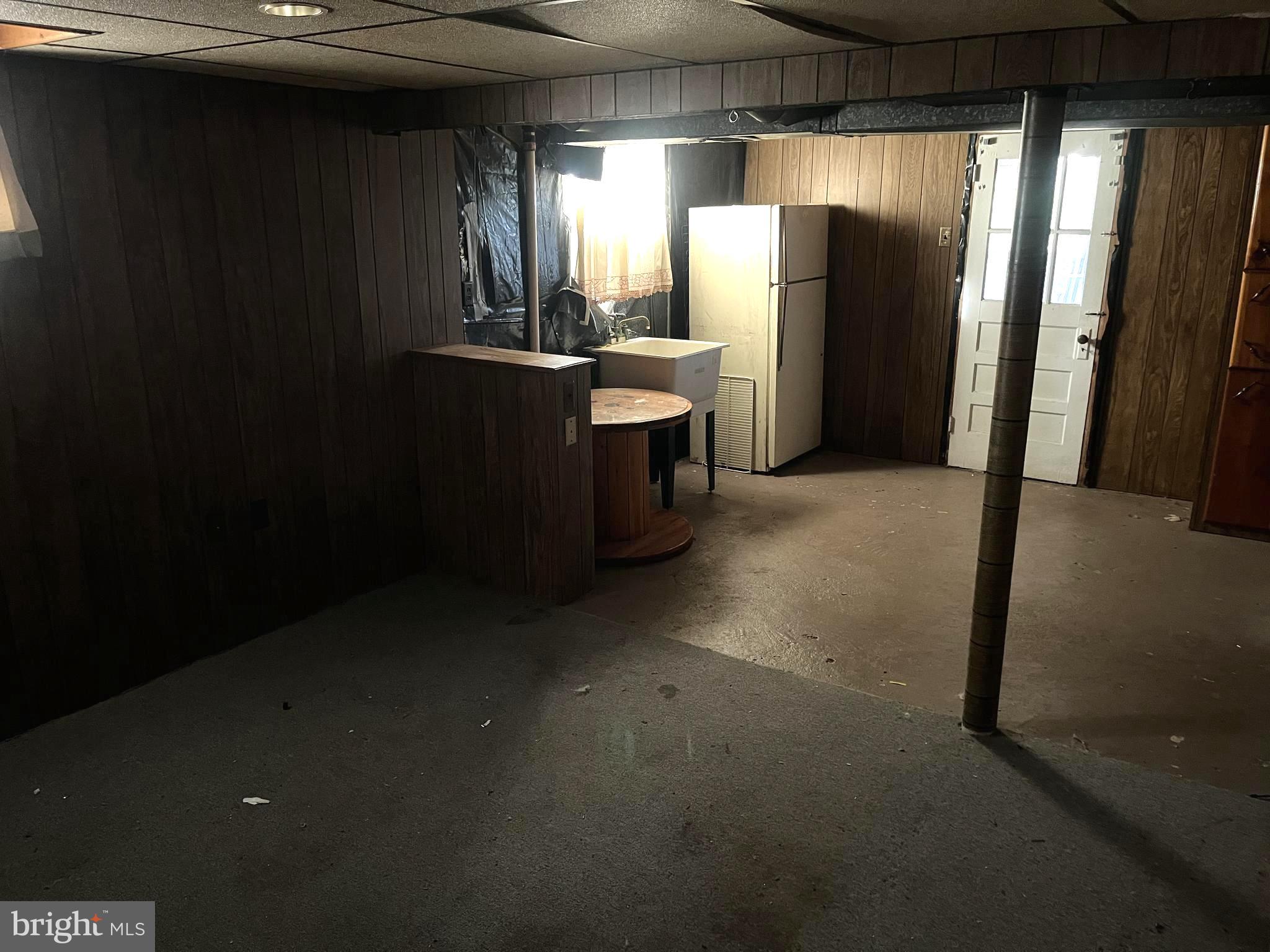 HILLTOP - Residential