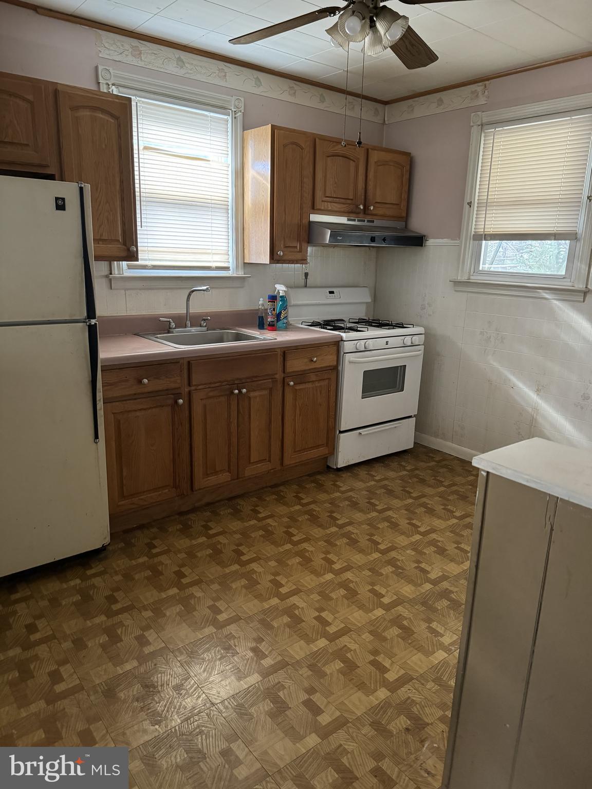 HILLTOP - Residential