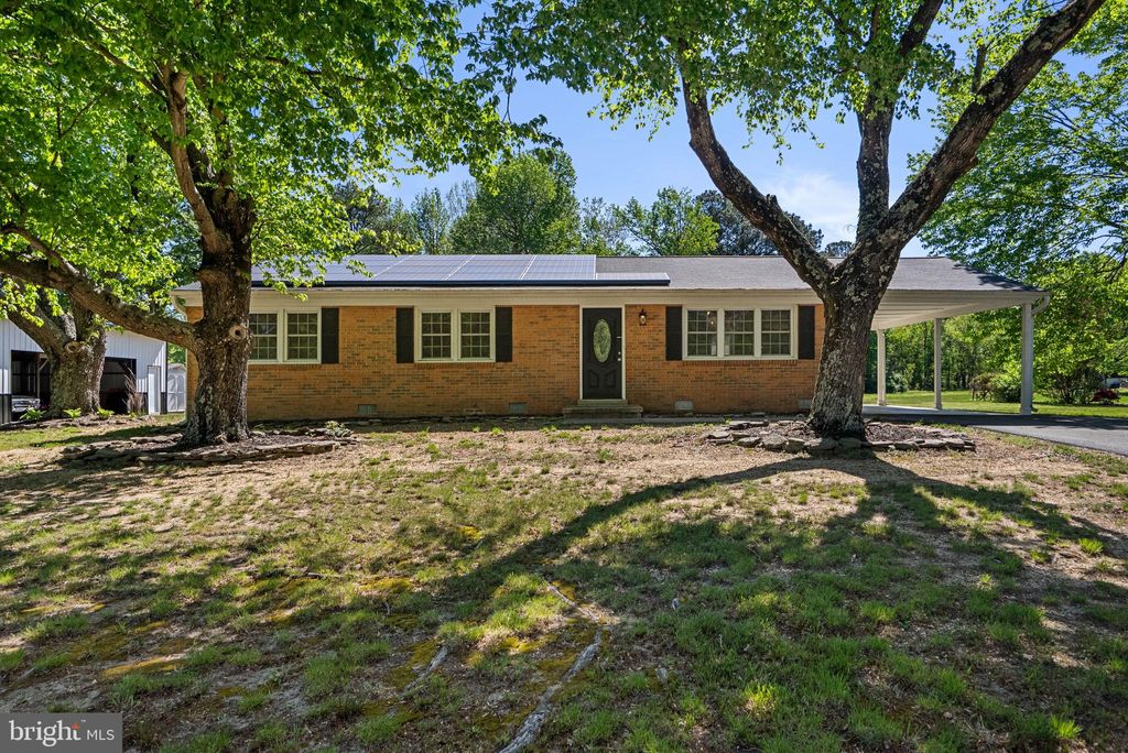 Photo of 5032 Gallant Green Road, WALDORF, MD 20601 (MLS # MDCH2053460)