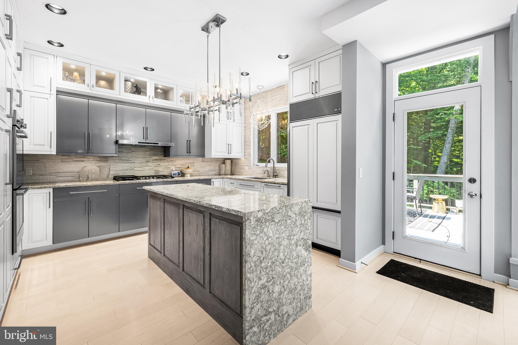 VALLEY HEIGHTS - Residential