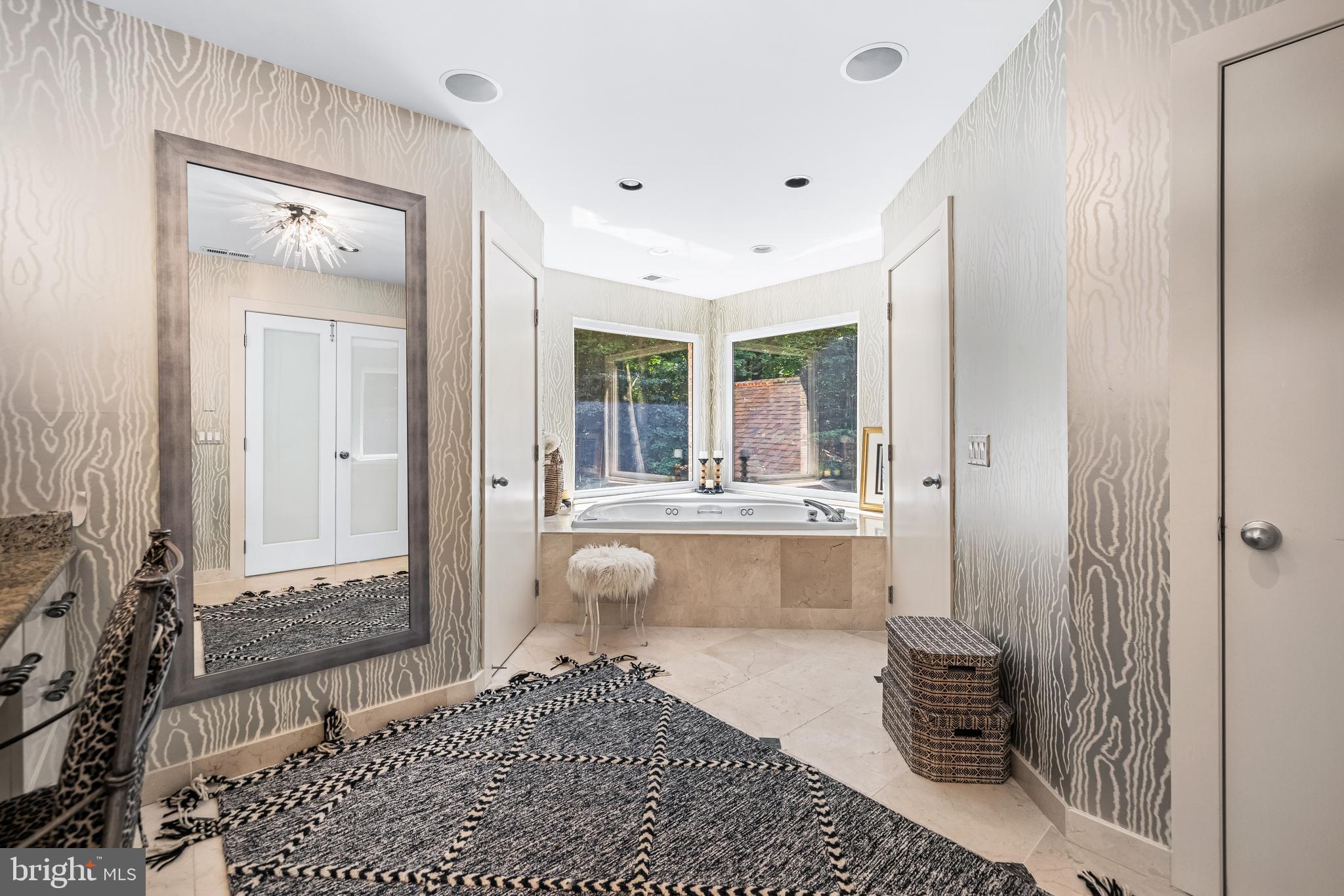 VALLEY HEIGHTS - Residential