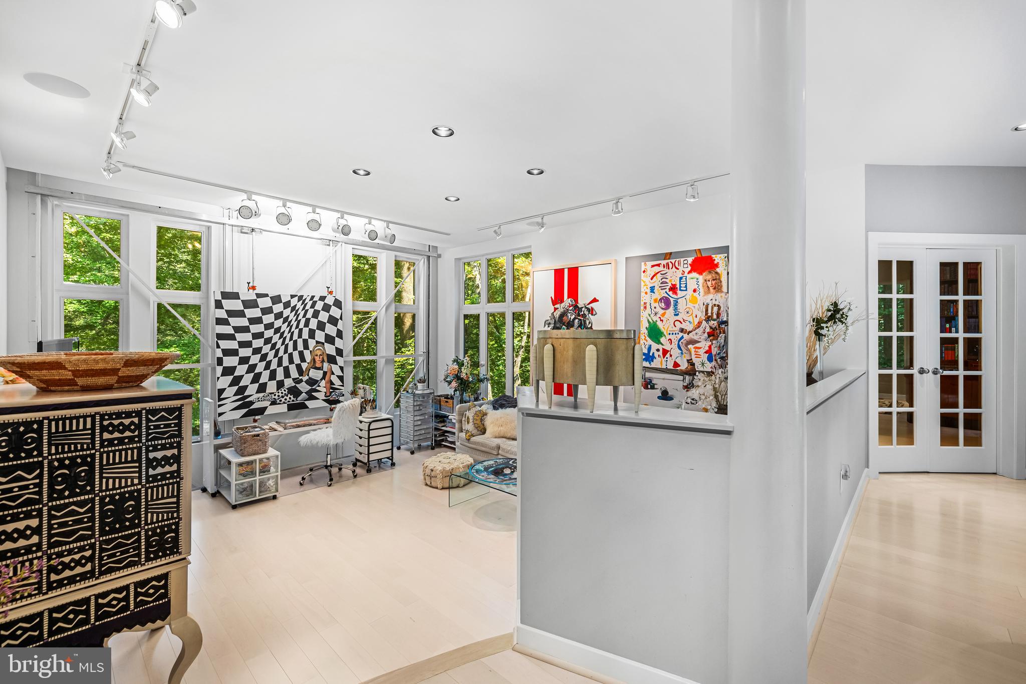 VALLEY HEIGHTS - Residential