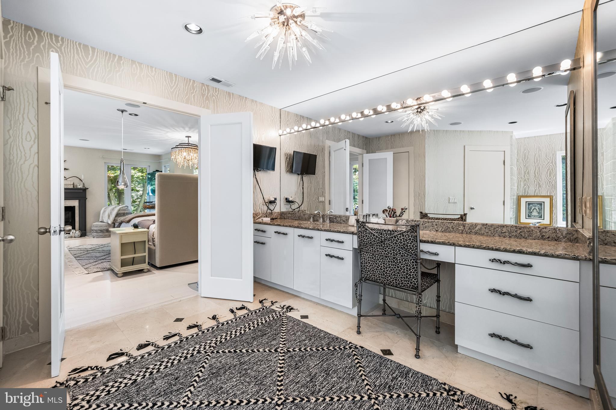 VALLEY HEIGHTS - Residential