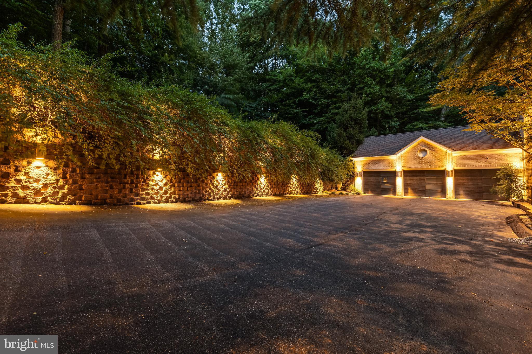 VALLEY HEIGHTS - Residential