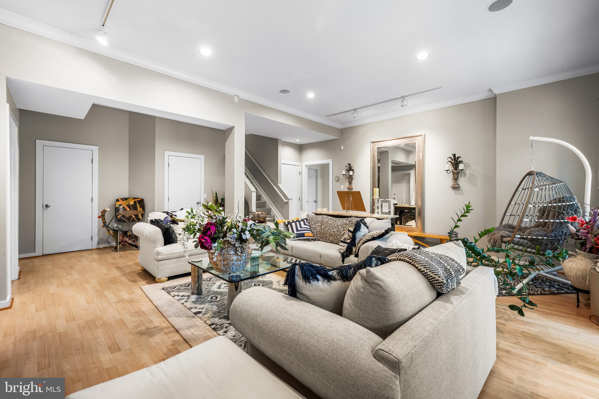 VALLEY HEIGHTS - Residential