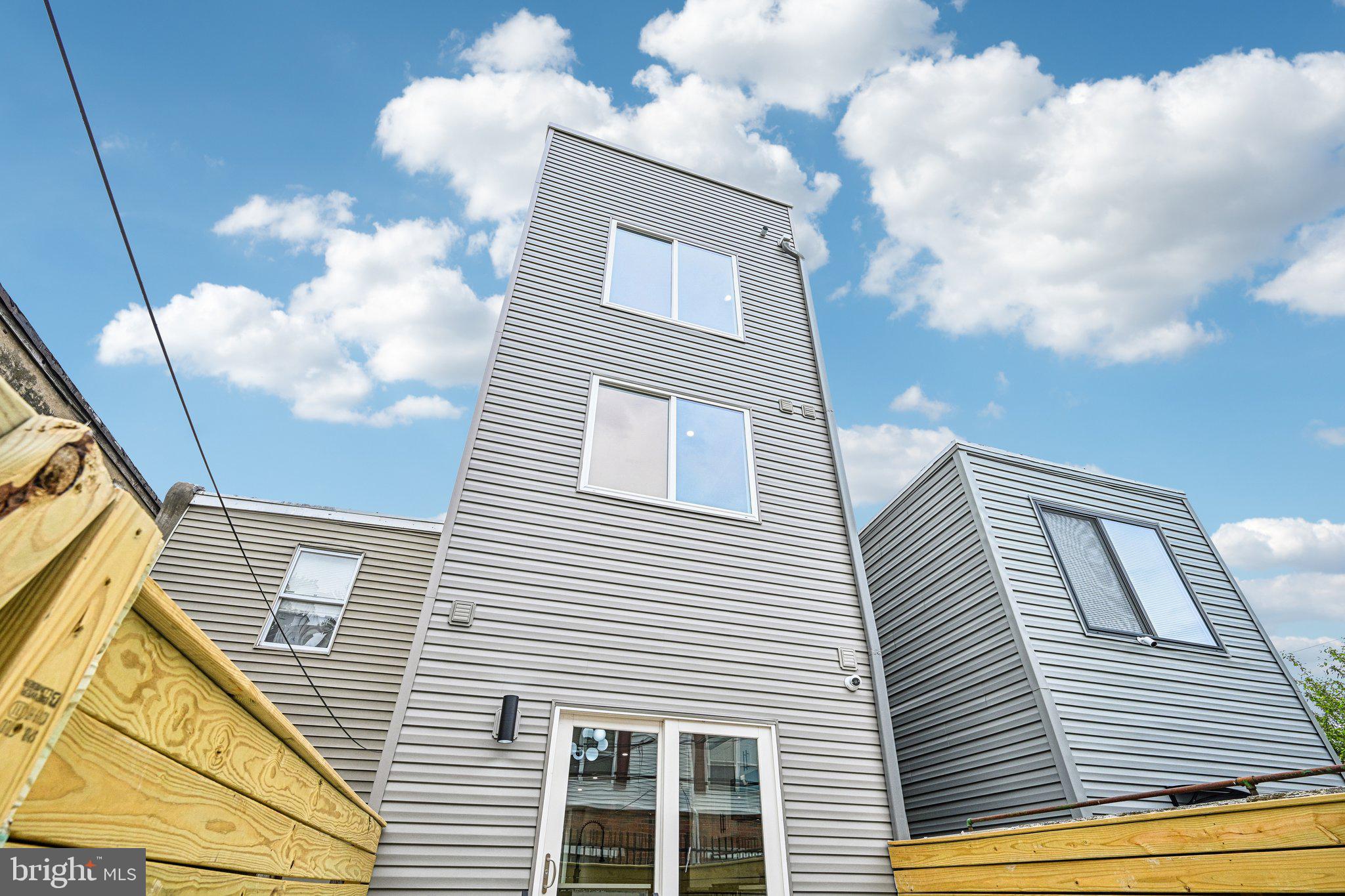 GRAYS FERRY - Residential