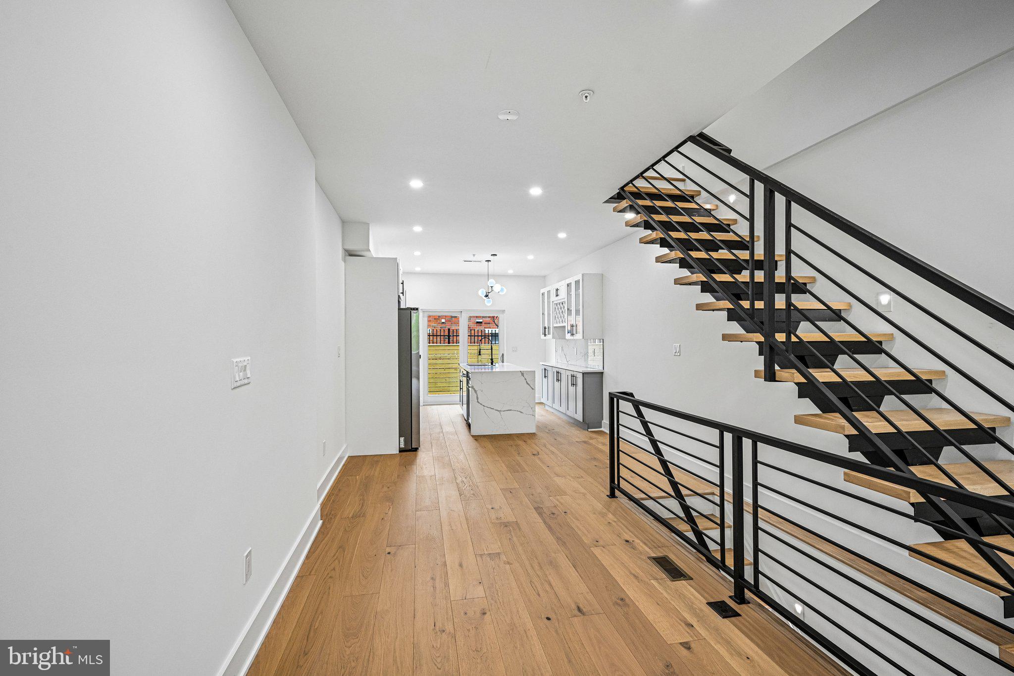 GRAYS FERRY - Residential