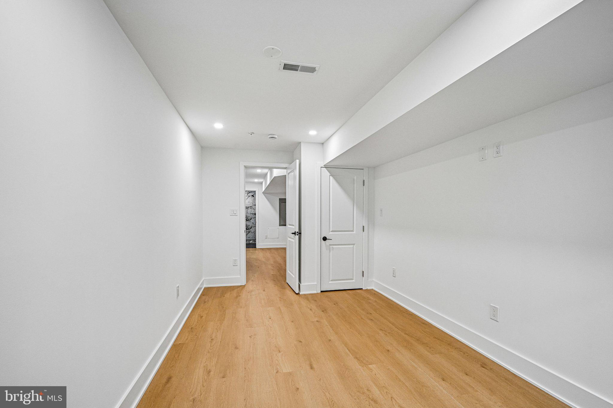GRAYS FERRY - Residential