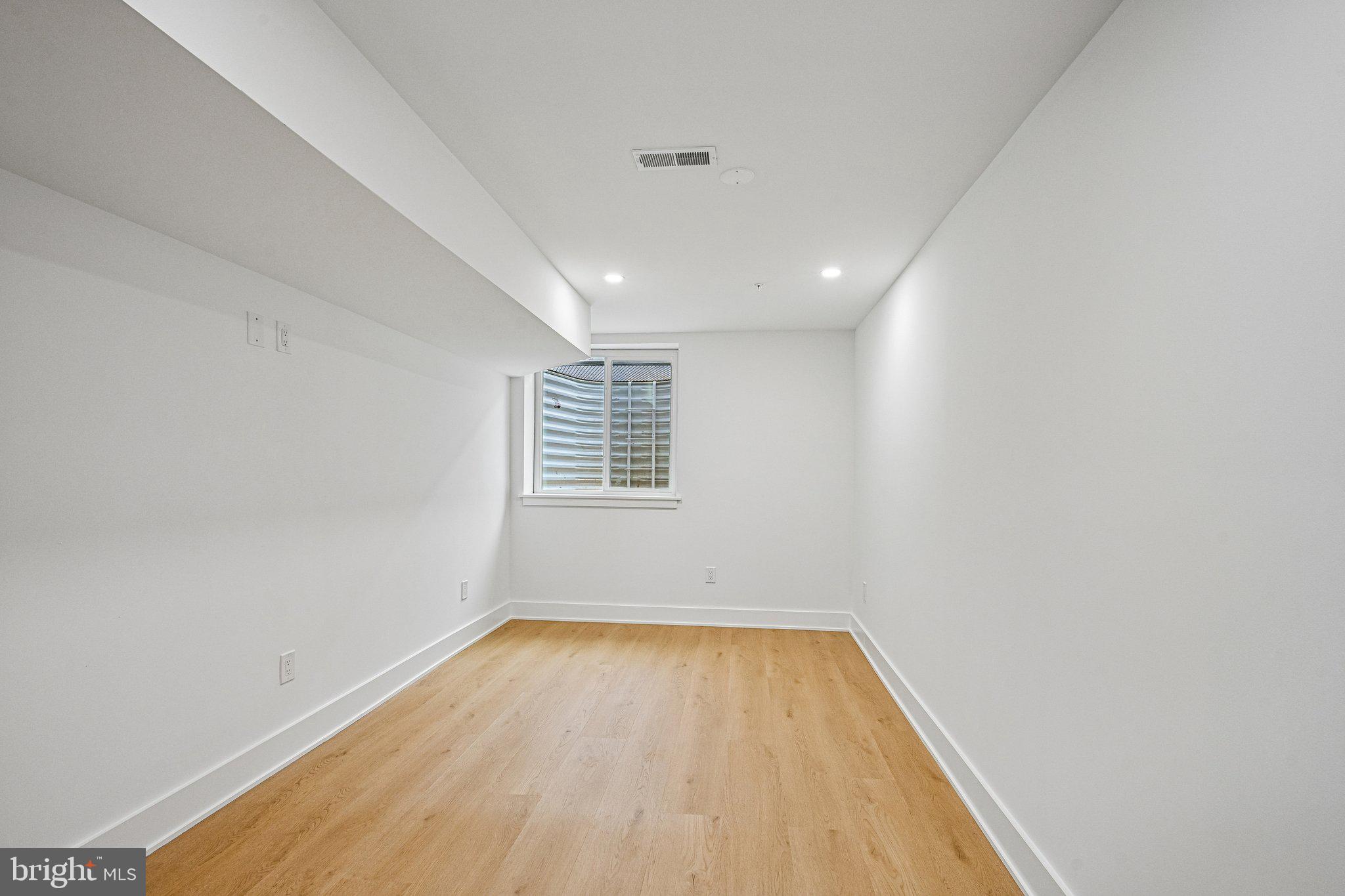 GRAYS FERRY - Residential