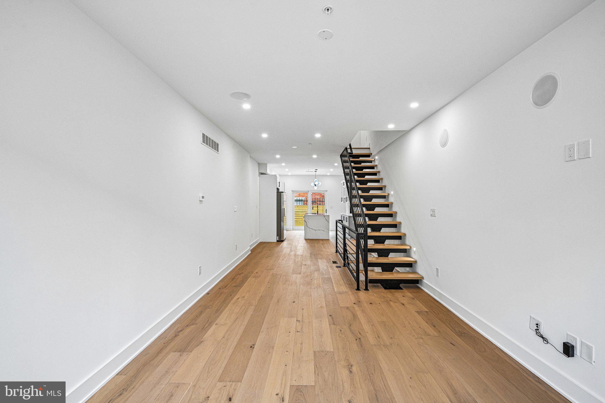 GRAYS FERRY - Residential