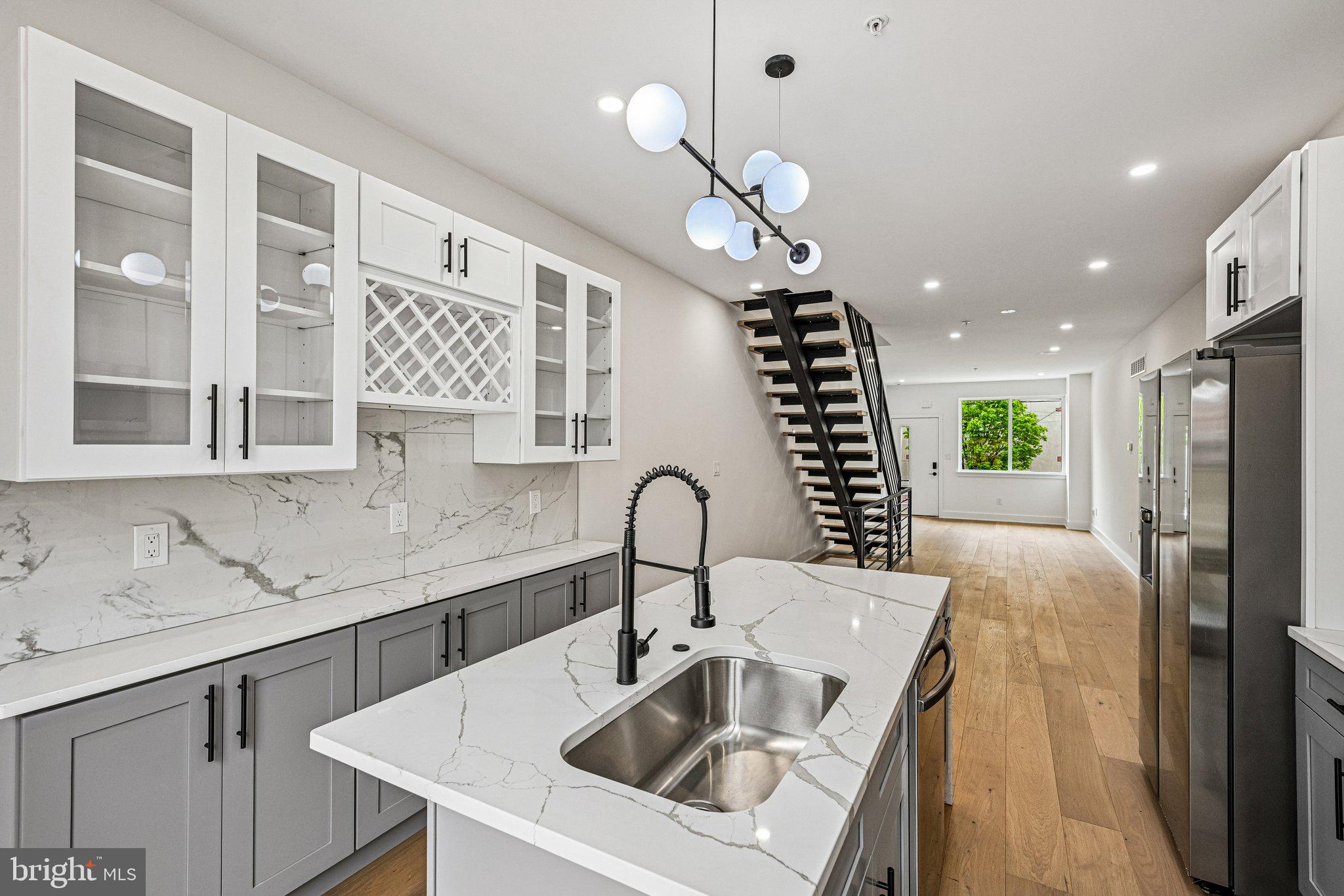 GRAYS FERRY - Residential