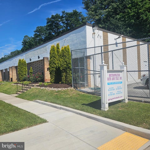 Photo of 1031 Cromwell Bridge Road, BALTIMORE, MD 21286 (MLS # MDBC2170928)