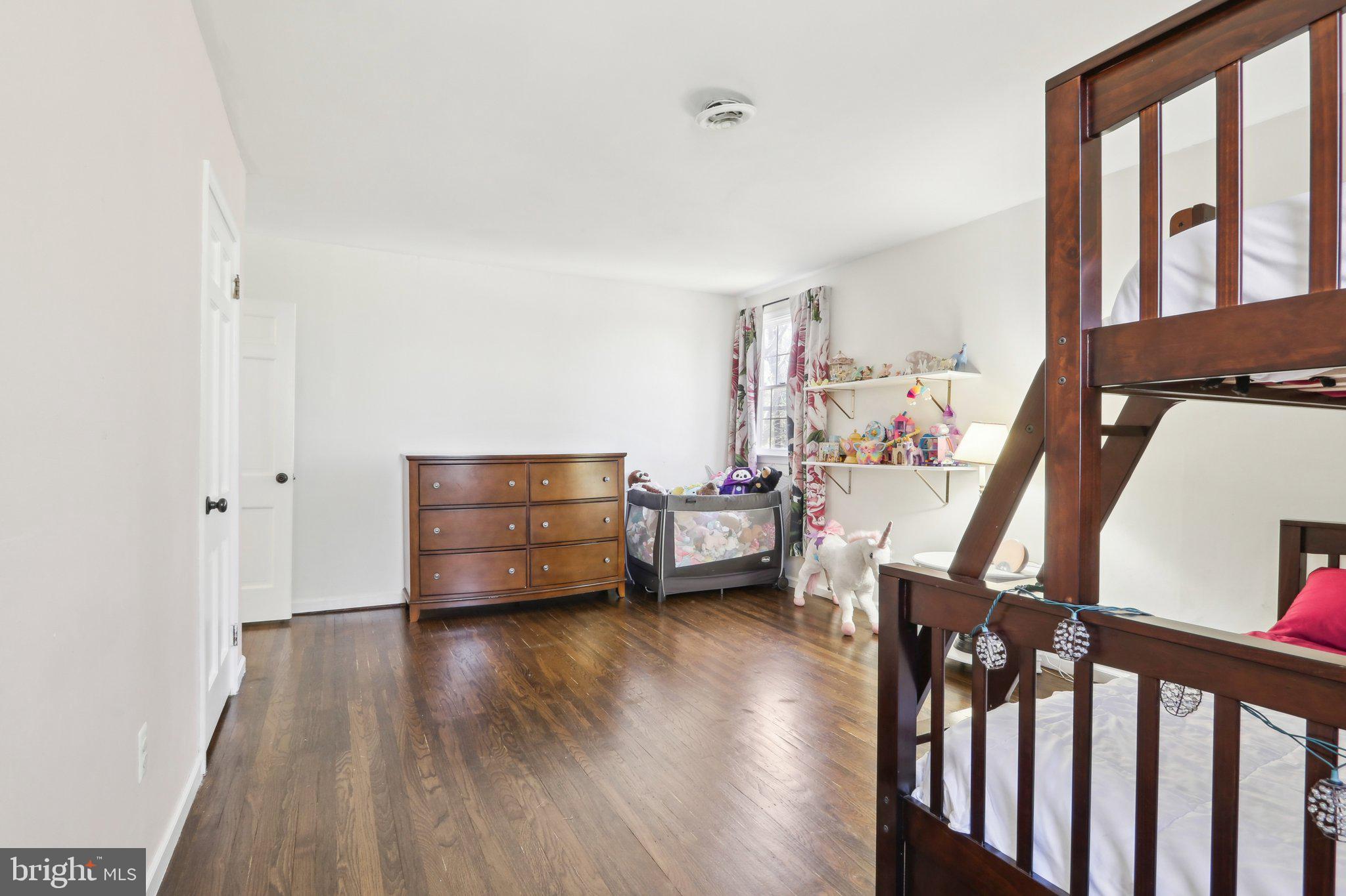 HUNTINGDON VALLEY - Residential